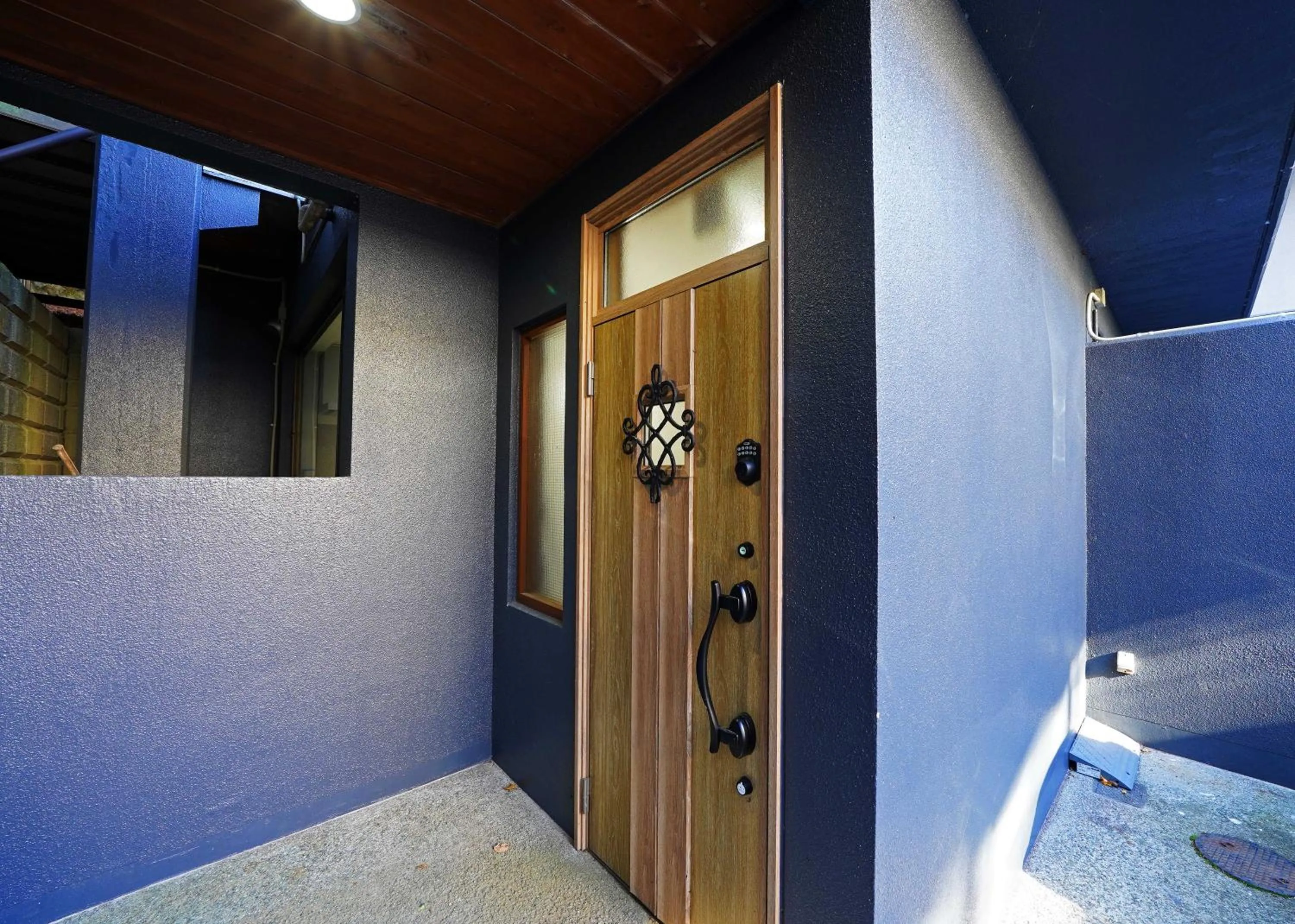 Facade/entrance in Villa Liberte Hakone Gora