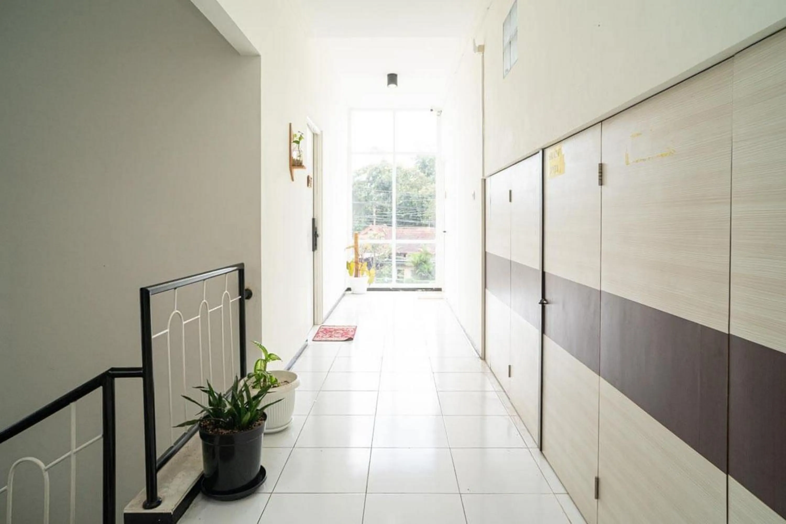 Property building in RedDoorz Syariah At Mitra Guest House