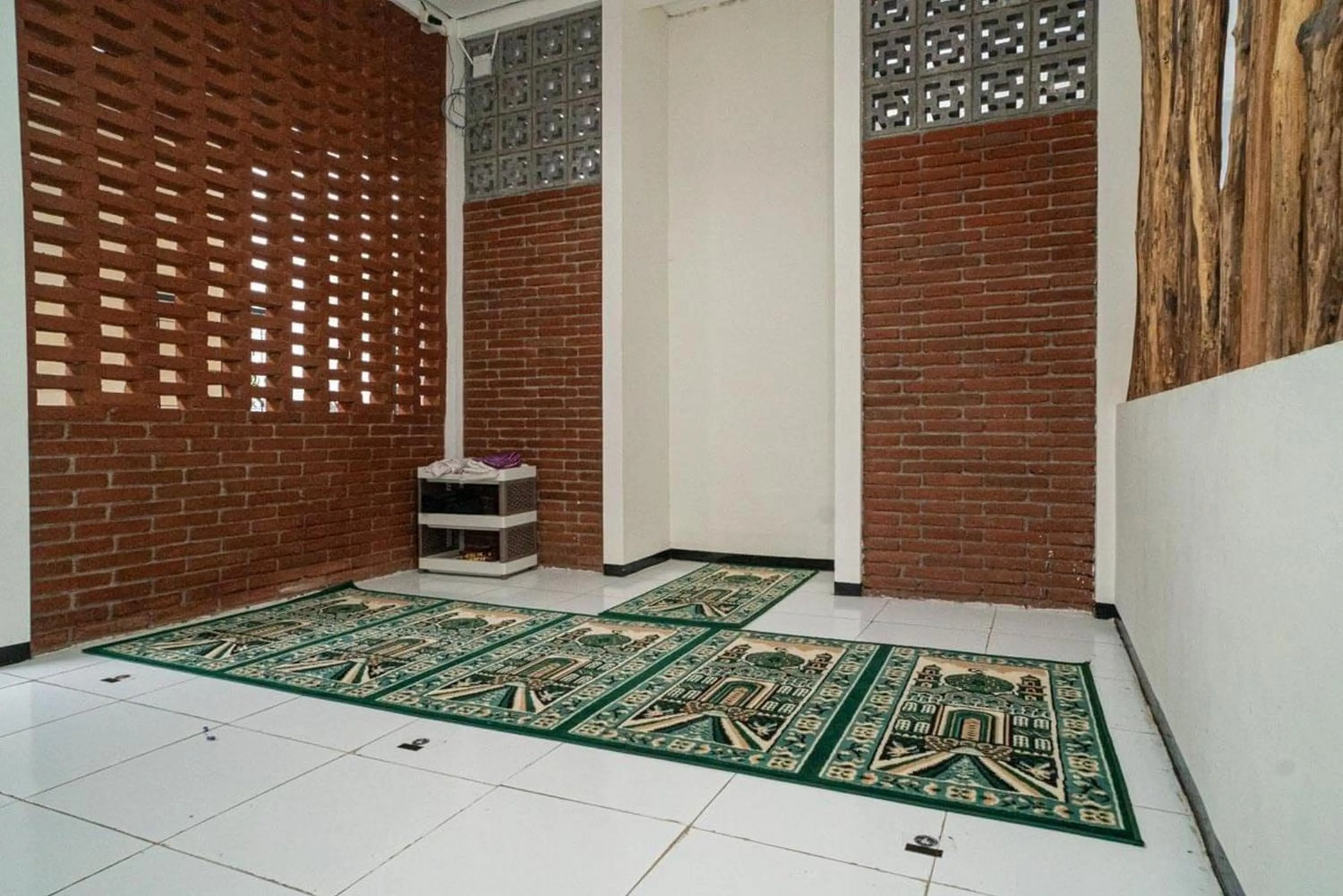 Other in RedDoorz Syariah At Mitra Guest House