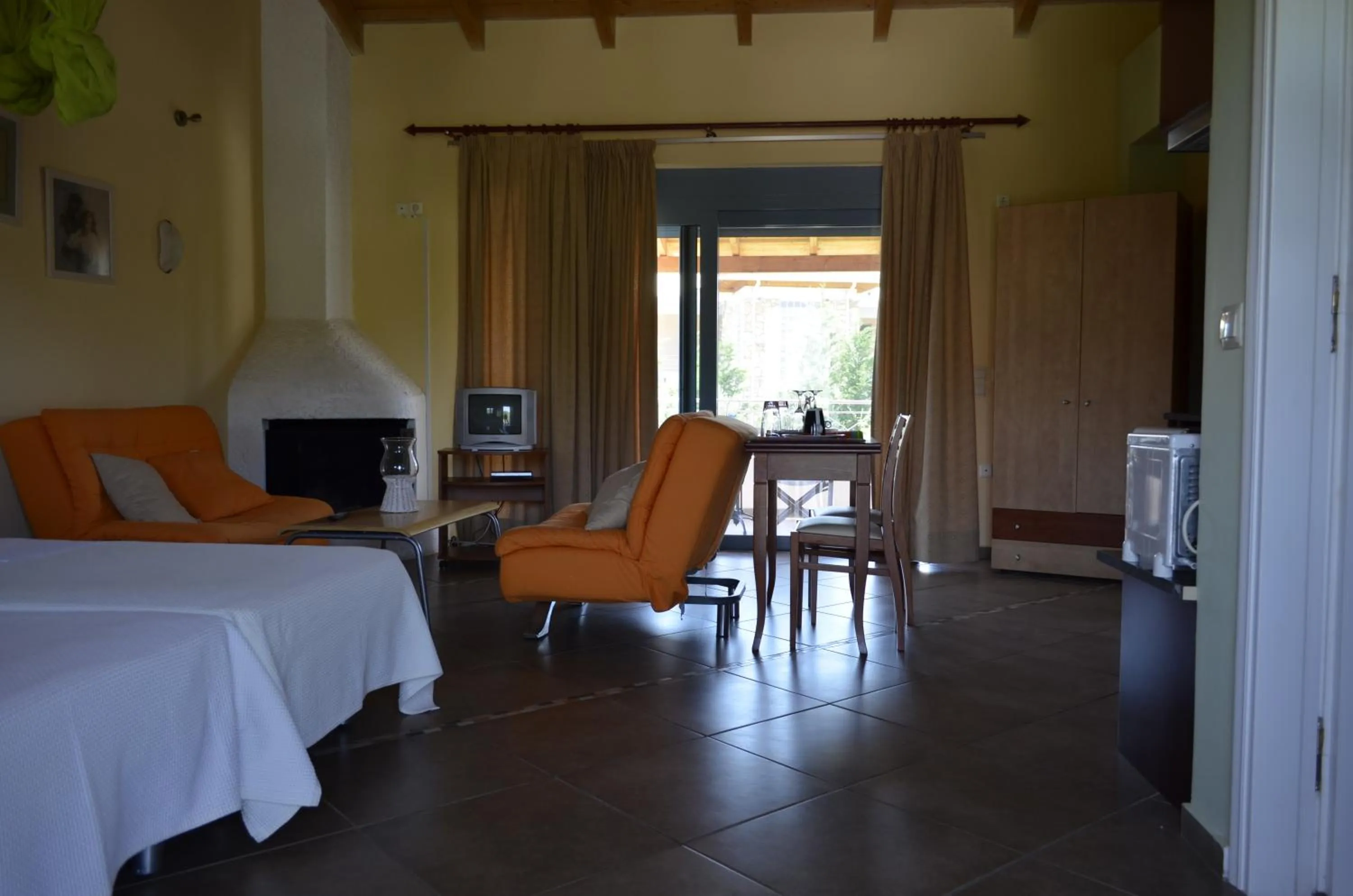 Bed in Ktima Xiliadou