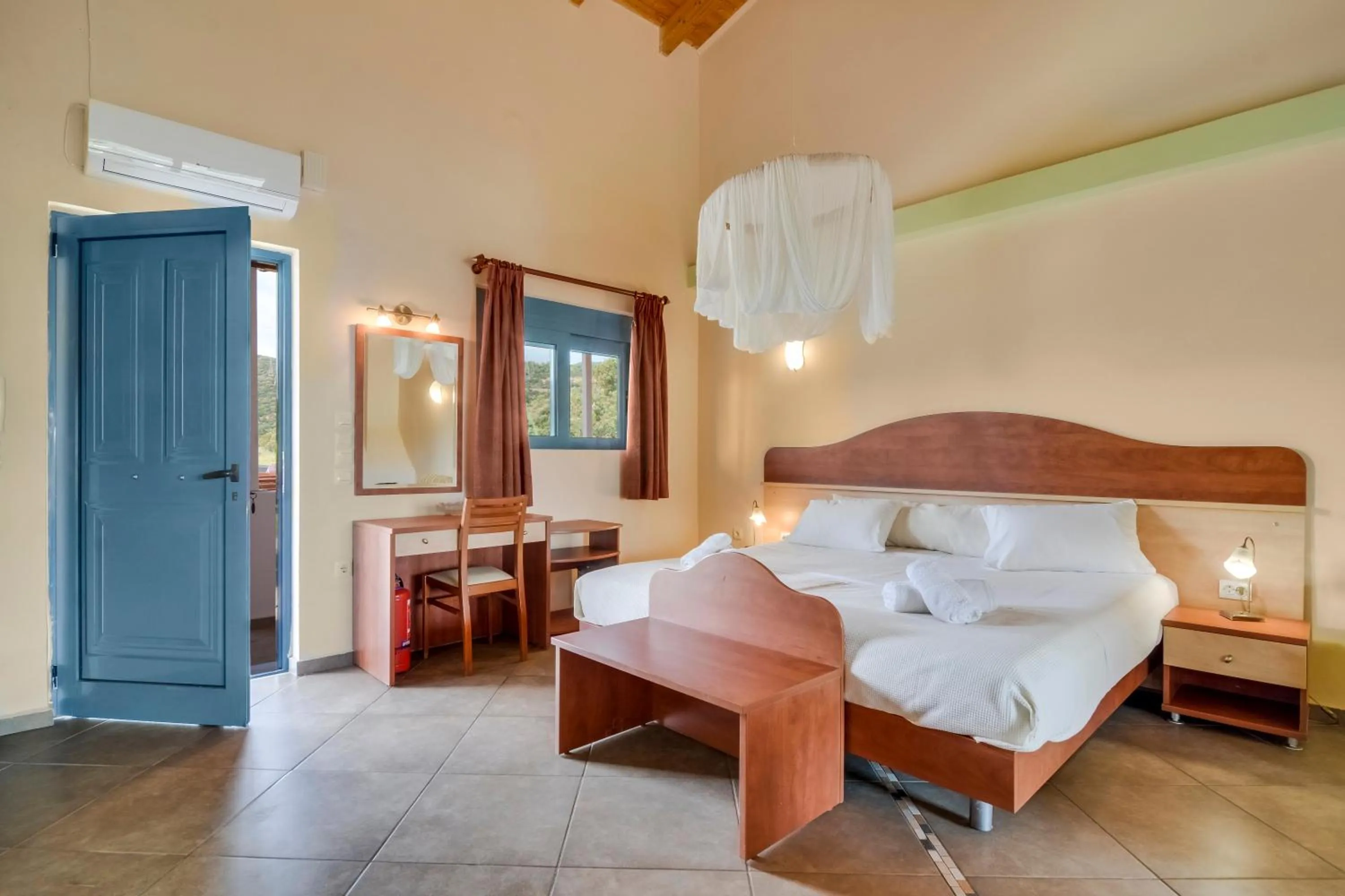 Bed in Ktima Xiliadou