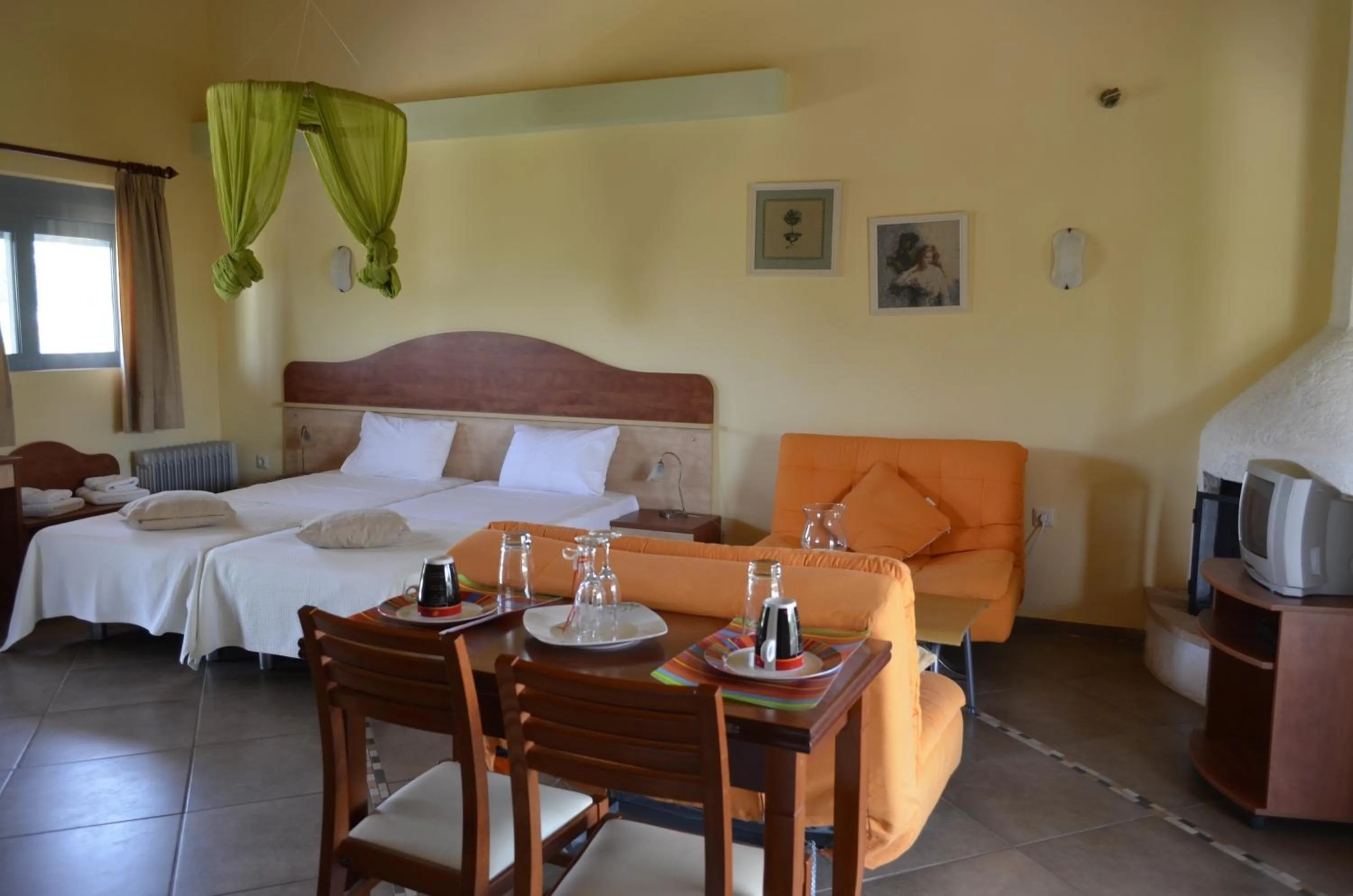 Bed in Ktima Xiliadou