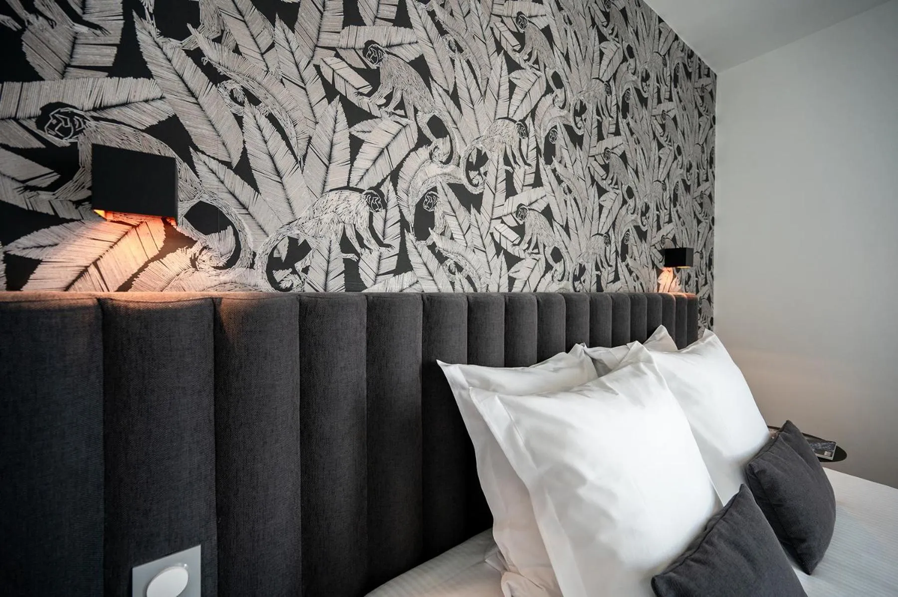 Bedroom, Bed in Nemea Appart Hotel Europe Velizy Villacoublay