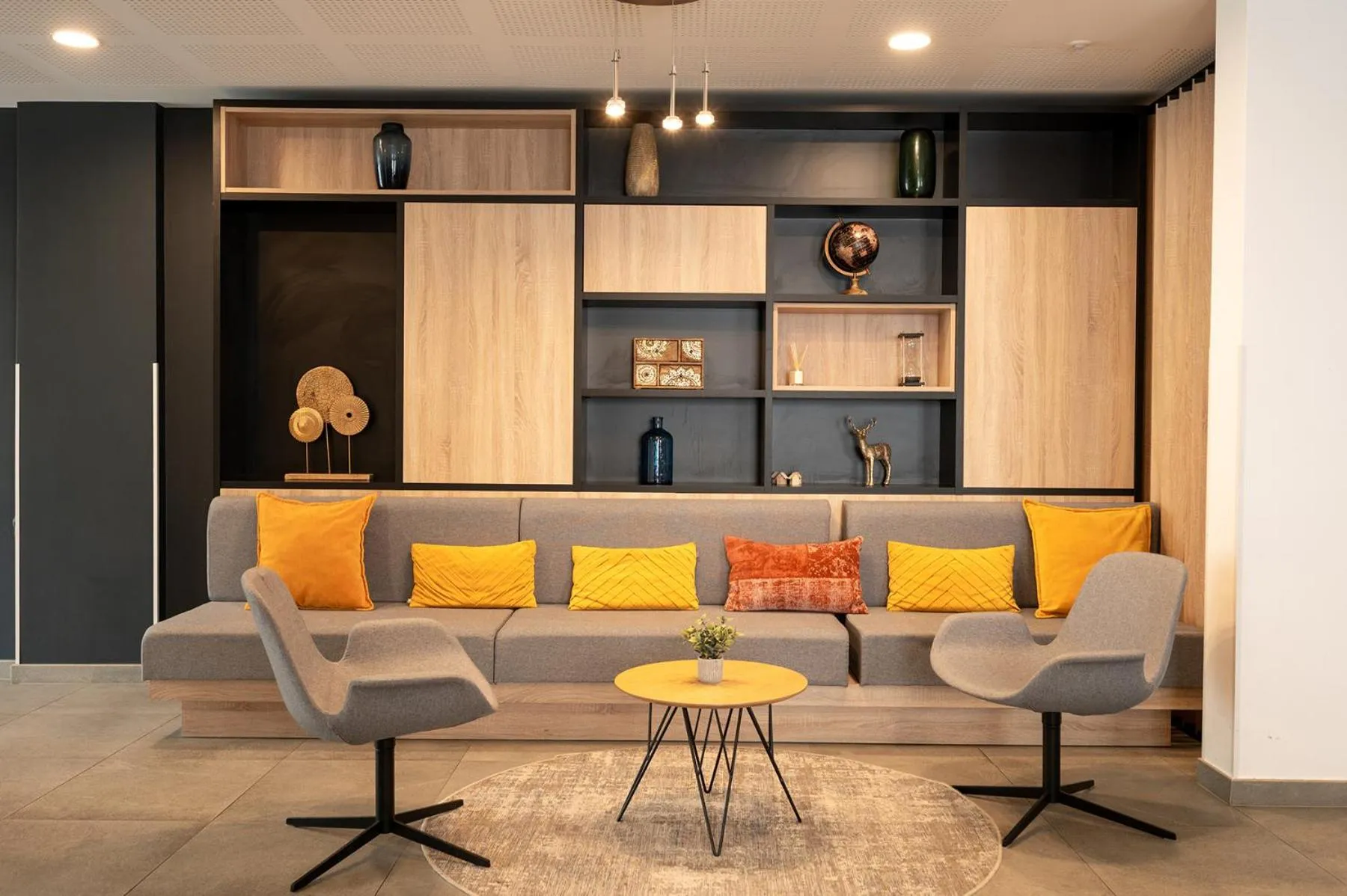 Property building in Nemea Appart Hotel Europe Velizy Villacoublay