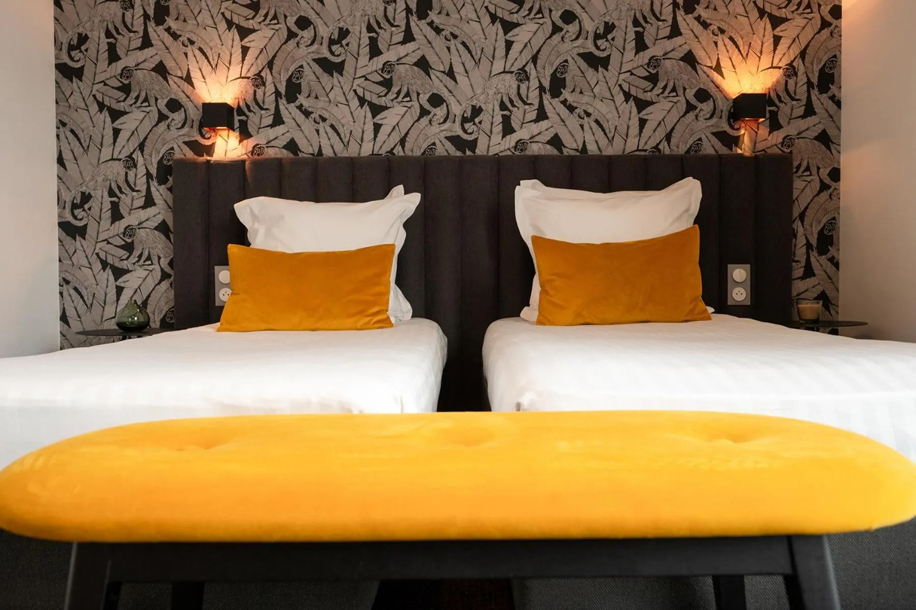 Bed in Nemea Appart Hotel Europe Velizy Villacoublay