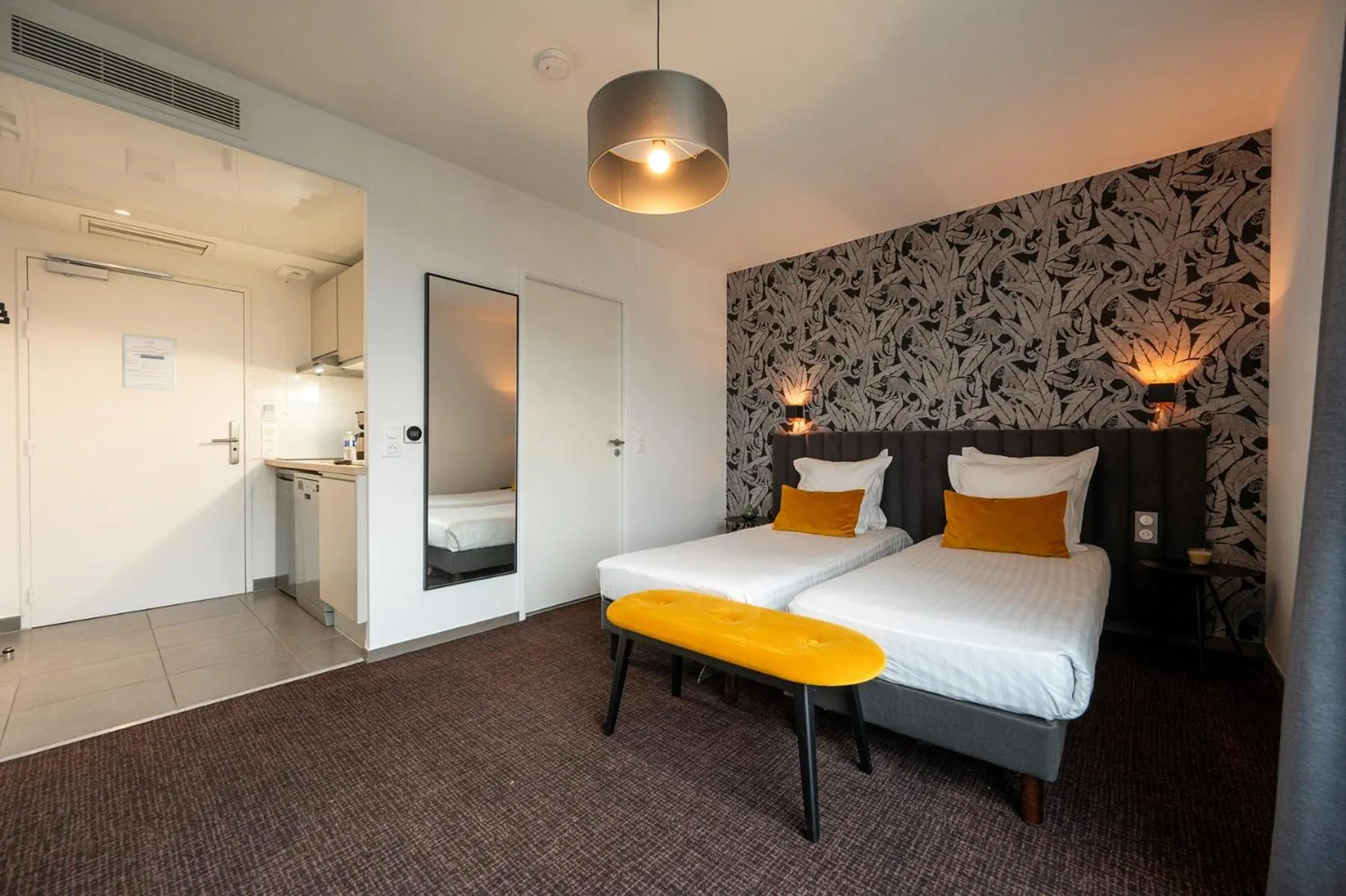 Bed in Nemea Appart Hotel Europe Velizy Villacoublay