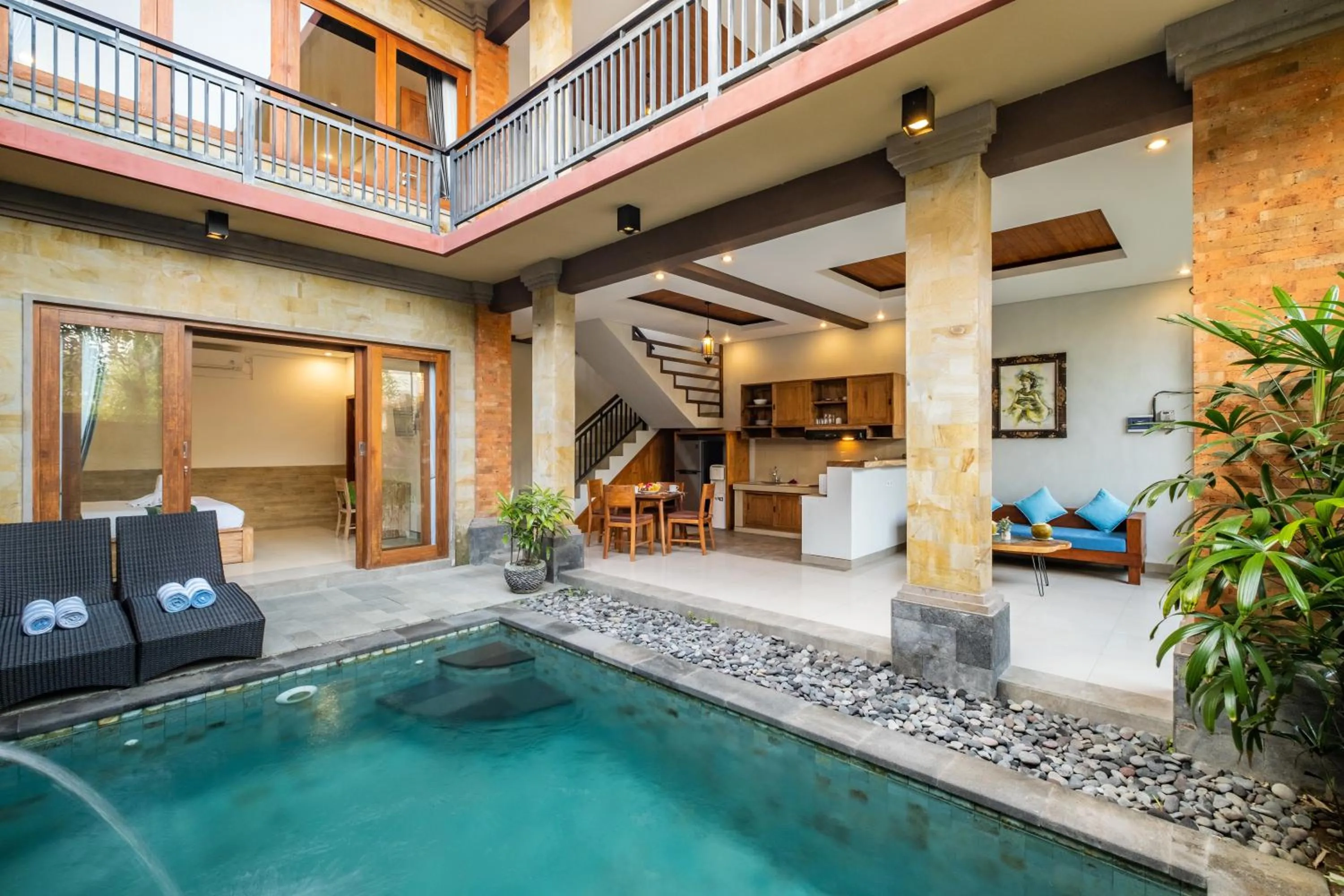 Property building in Villa Wananta