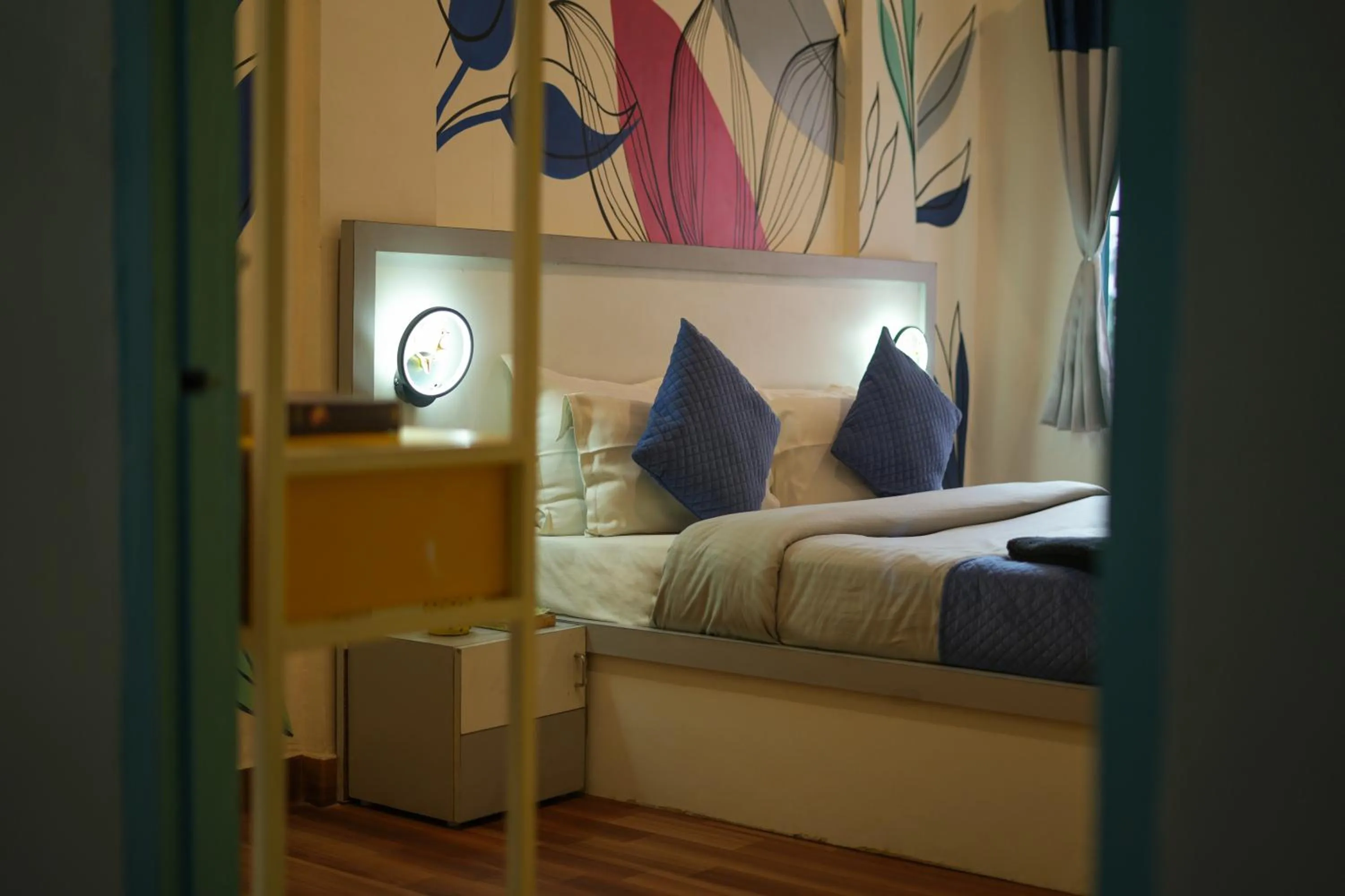 Bed in Shalom Backpackers Udaipur