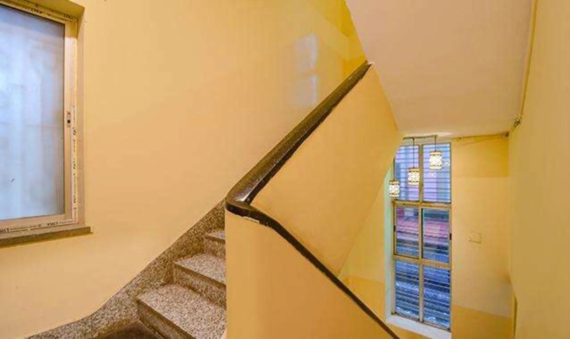 Lobby or reception in FabHotel Golden Imperial - Nr Gariyahat Market