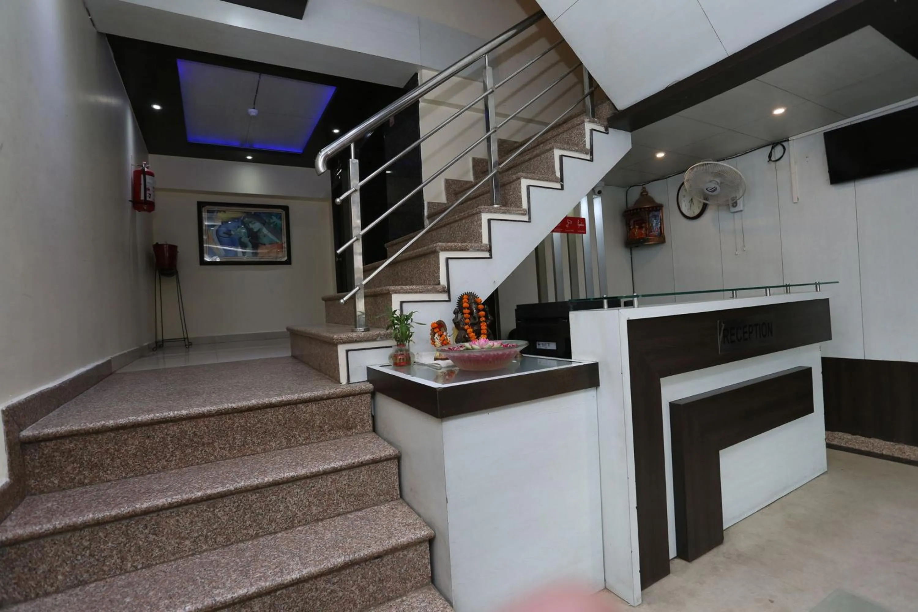 Lobby or reception in Collection O R K International Near Gautam Buddha Park