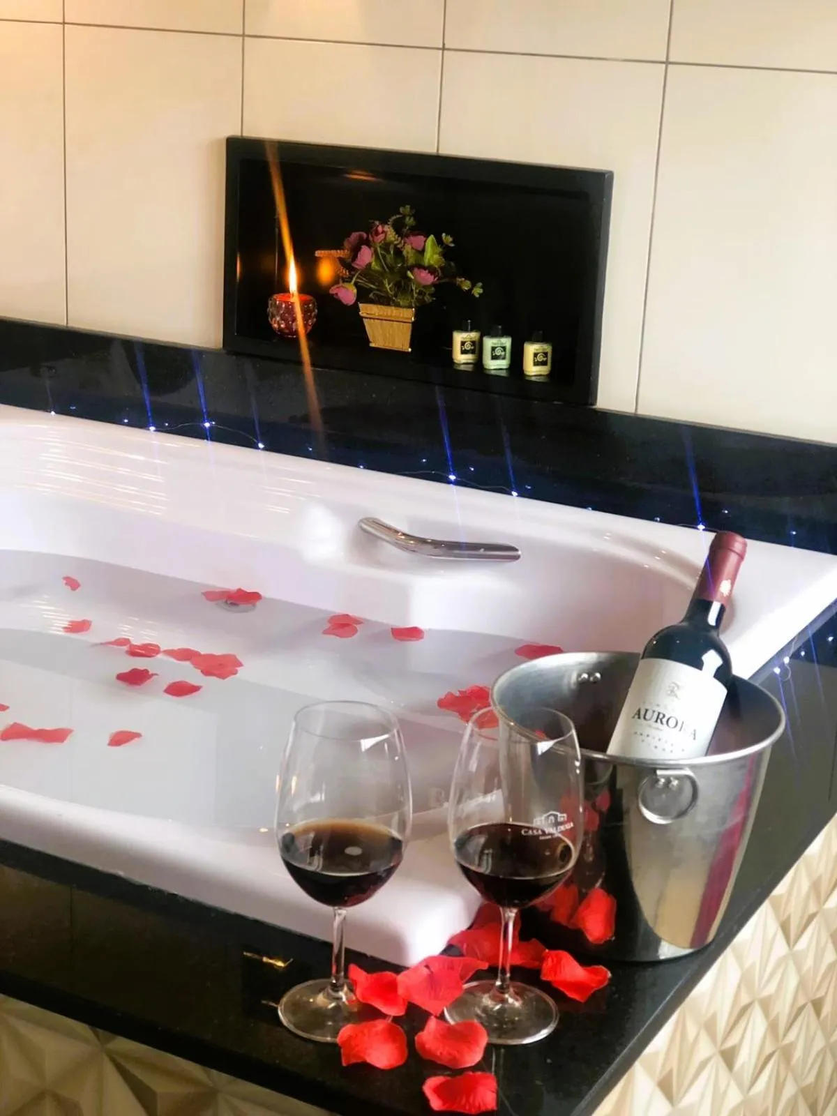 Hot Tub in Pousada Village dos Canyons