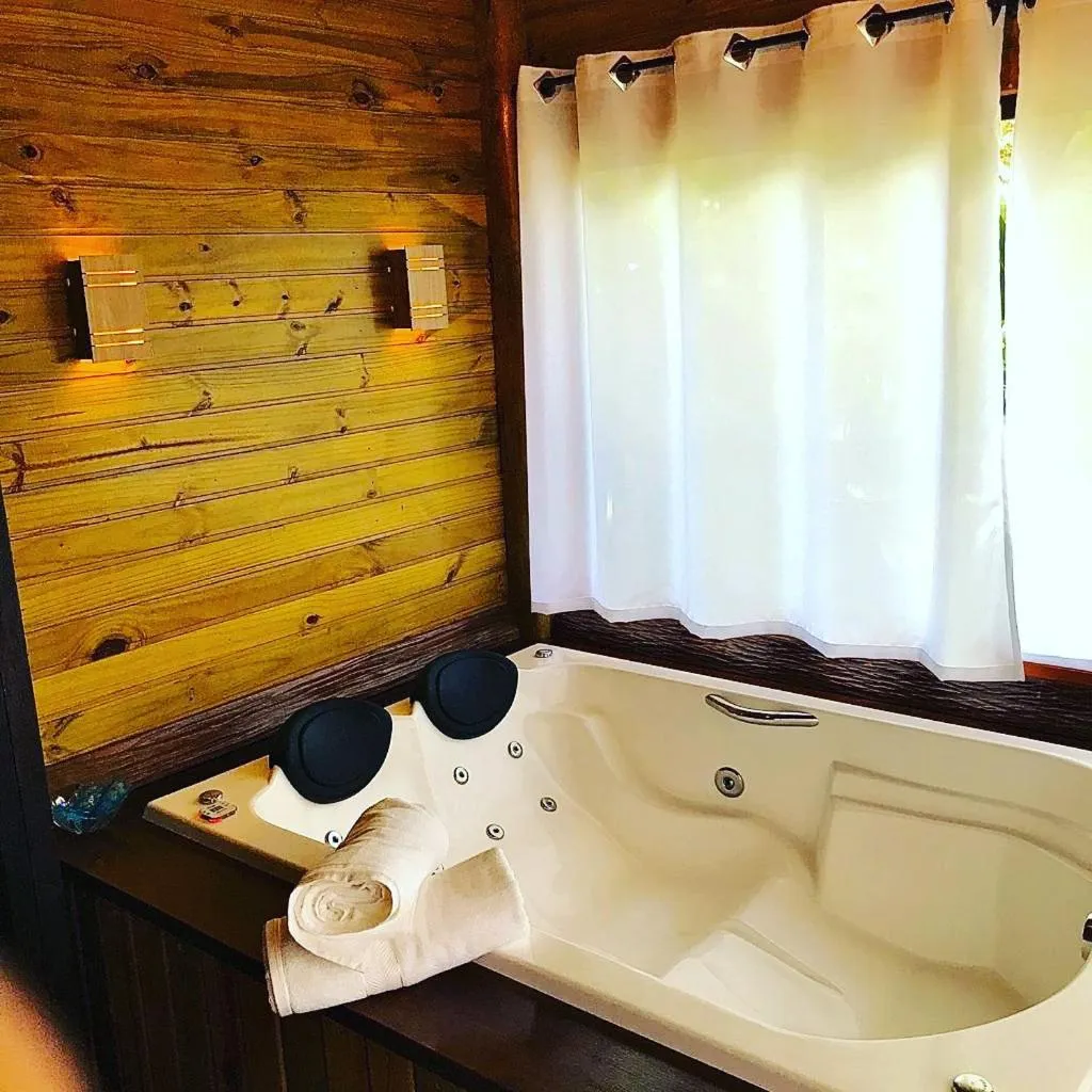 Hot Tub in Pousada Village dos Canyons