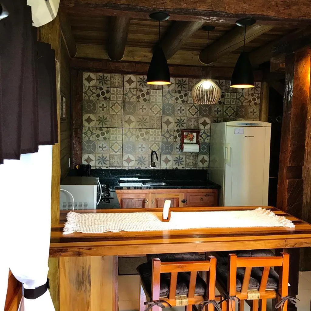 Kitchen or kitchenette in Pousada Village dos Canyons