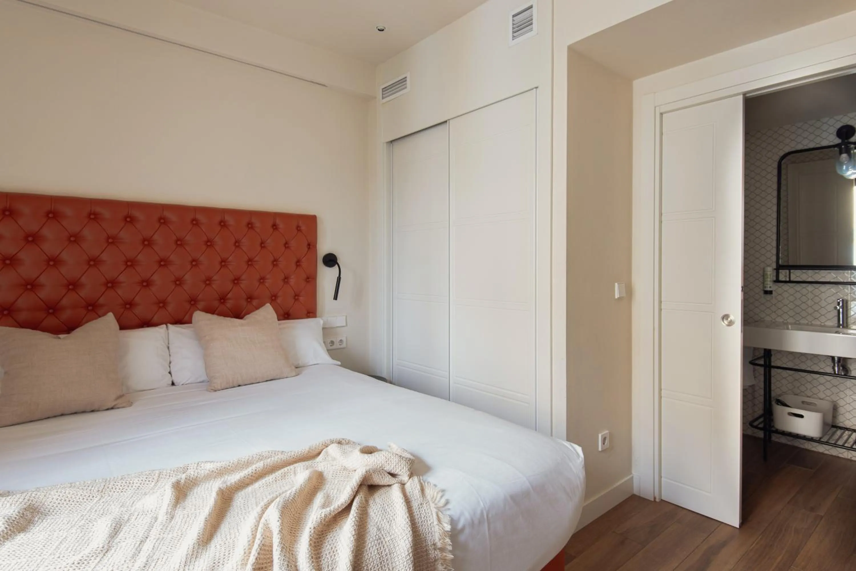 Bedroom, Bed in Líbere Madrid Malasaña