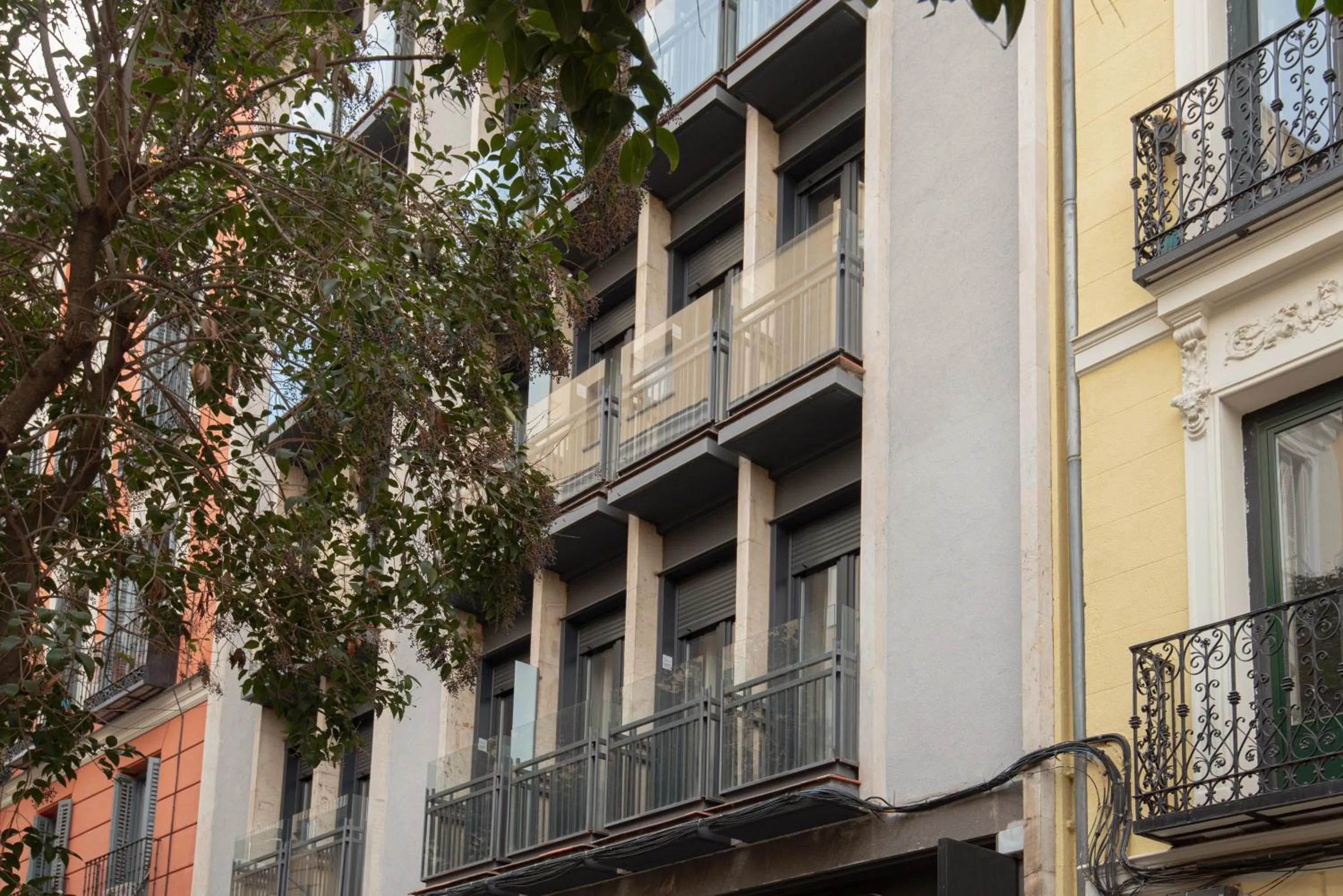 Facade/entrance in Líbere Madrid Malasaña