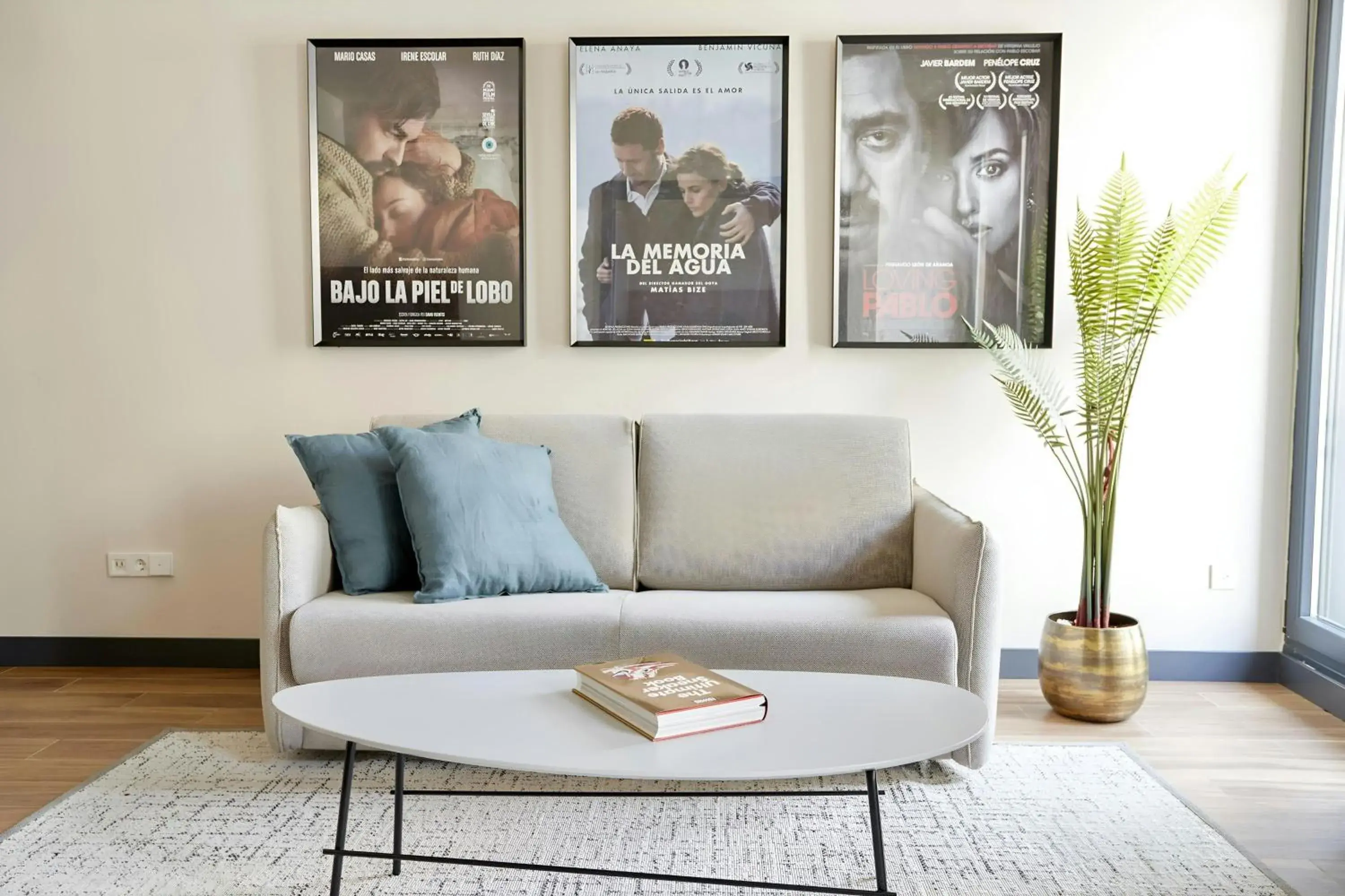 Two-Bedroom Apartment with Balcony in Líbere Madrid Malasaña Two-Bedroom Apartment with Balcony in Líbere Madrid Malasaña