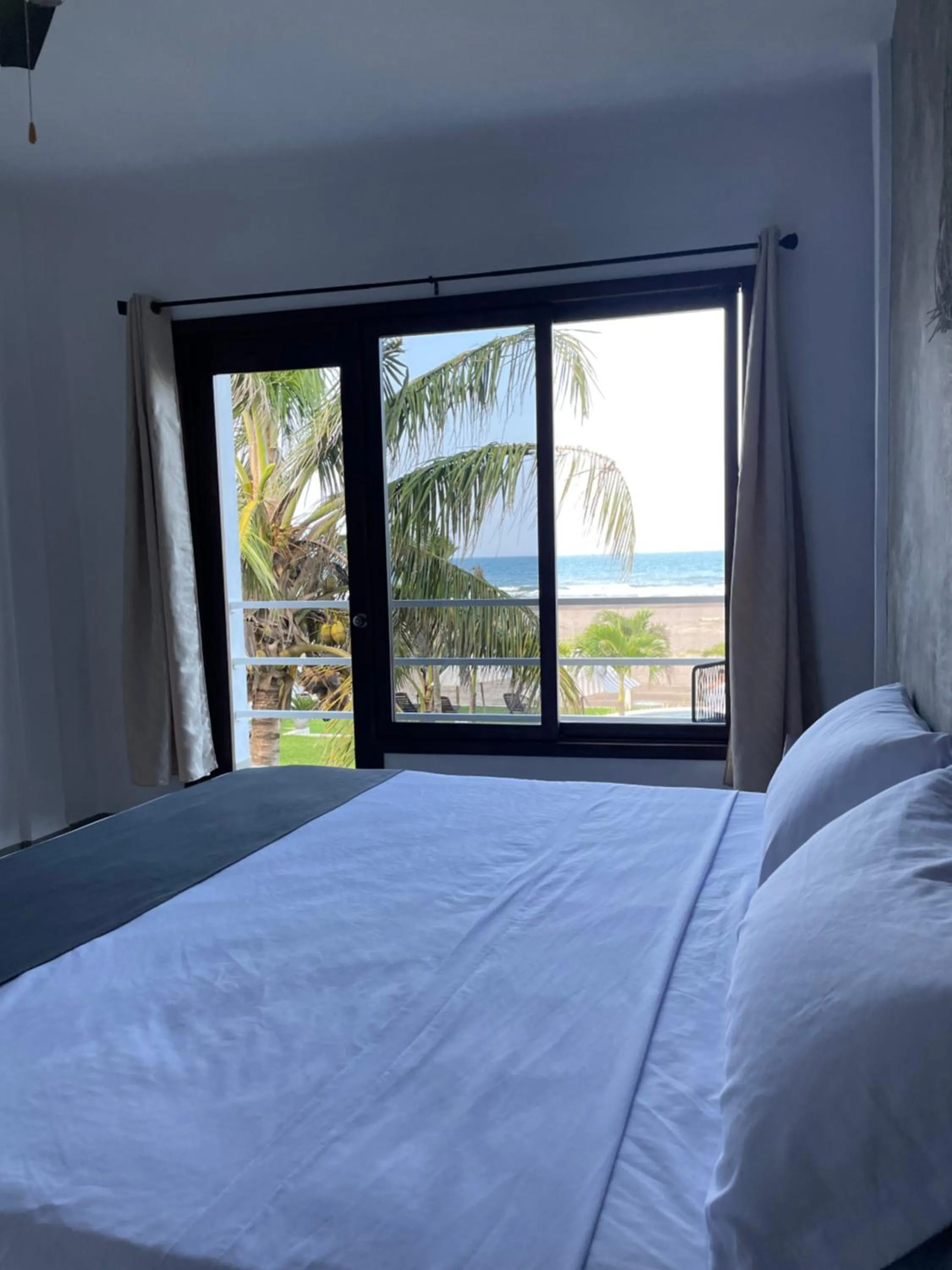 Bed in Hotel Lunazul In Costa Esmeralda