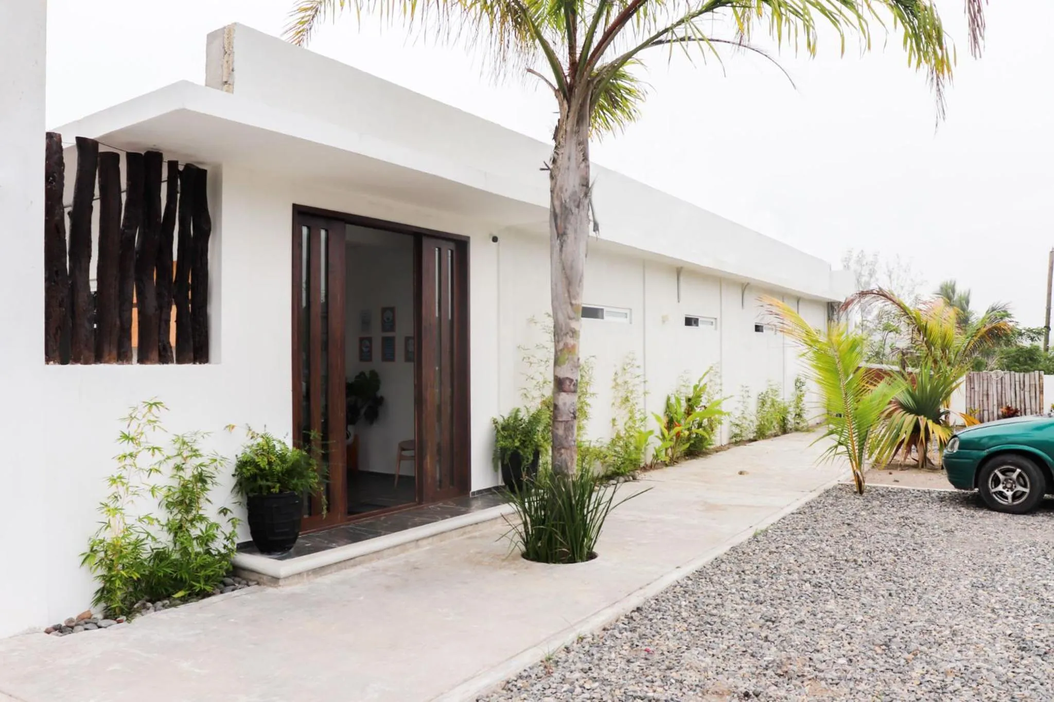 Facade/entrance in Hotel Lunazul In Costa Esmeralda