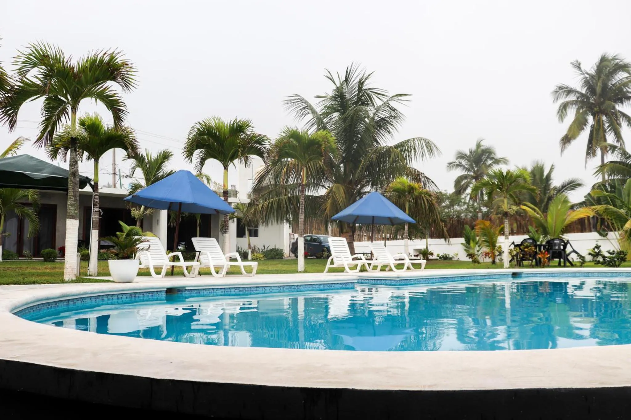 Swimming pool in Hotel Lunazul In Costa Esmeralda