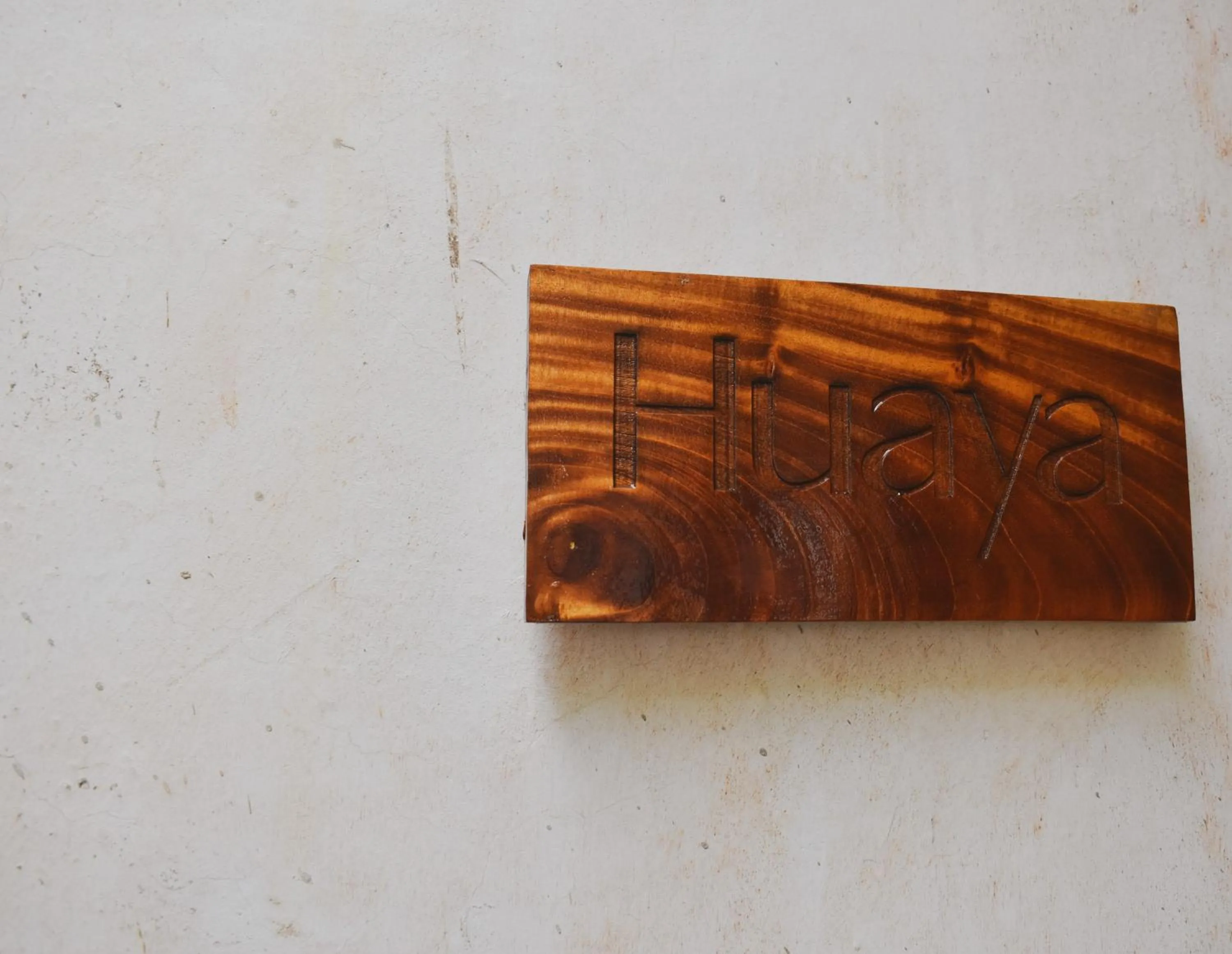 Logo/Certificate/Sign in Hotel Boutique Bugambilias