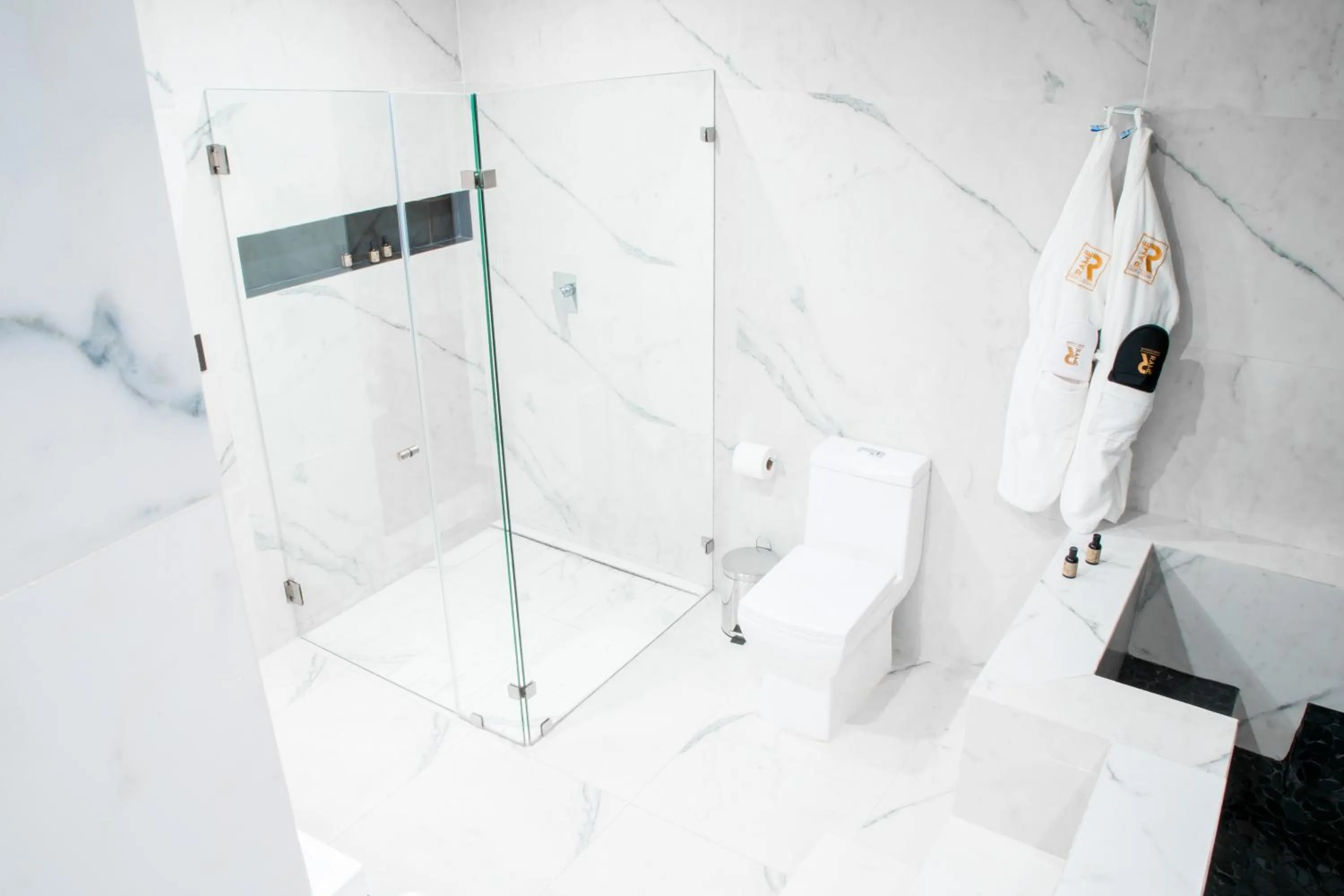 Bathroom in Ramë Hotel Boutique