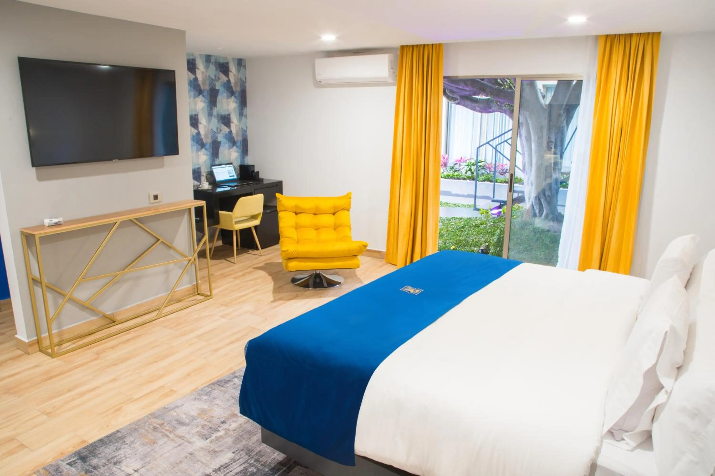 Decorative detail, Bed in Ramë Hotel Boutique