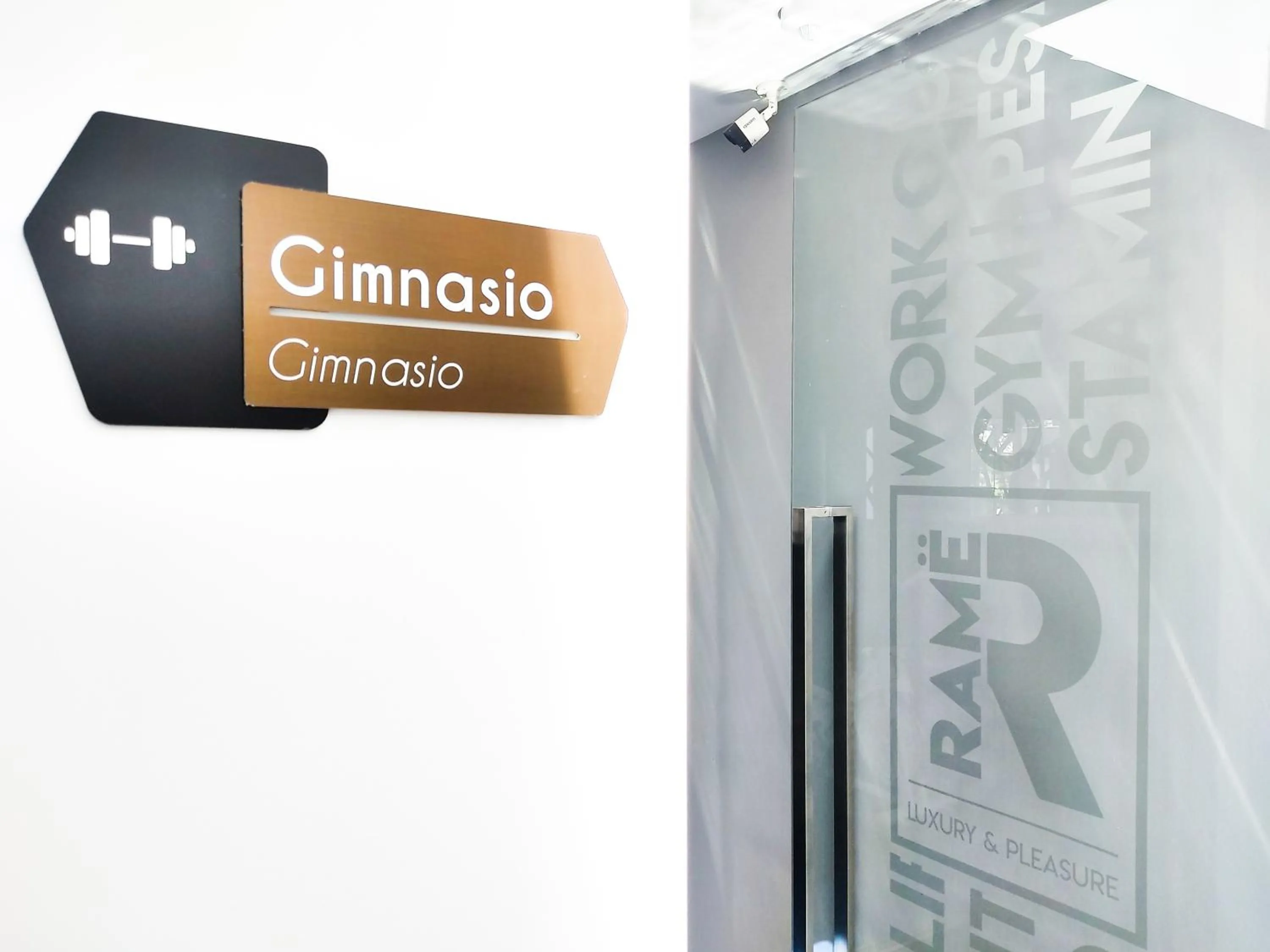 Fitness centre/facilities in Ramë Hotel Boutique