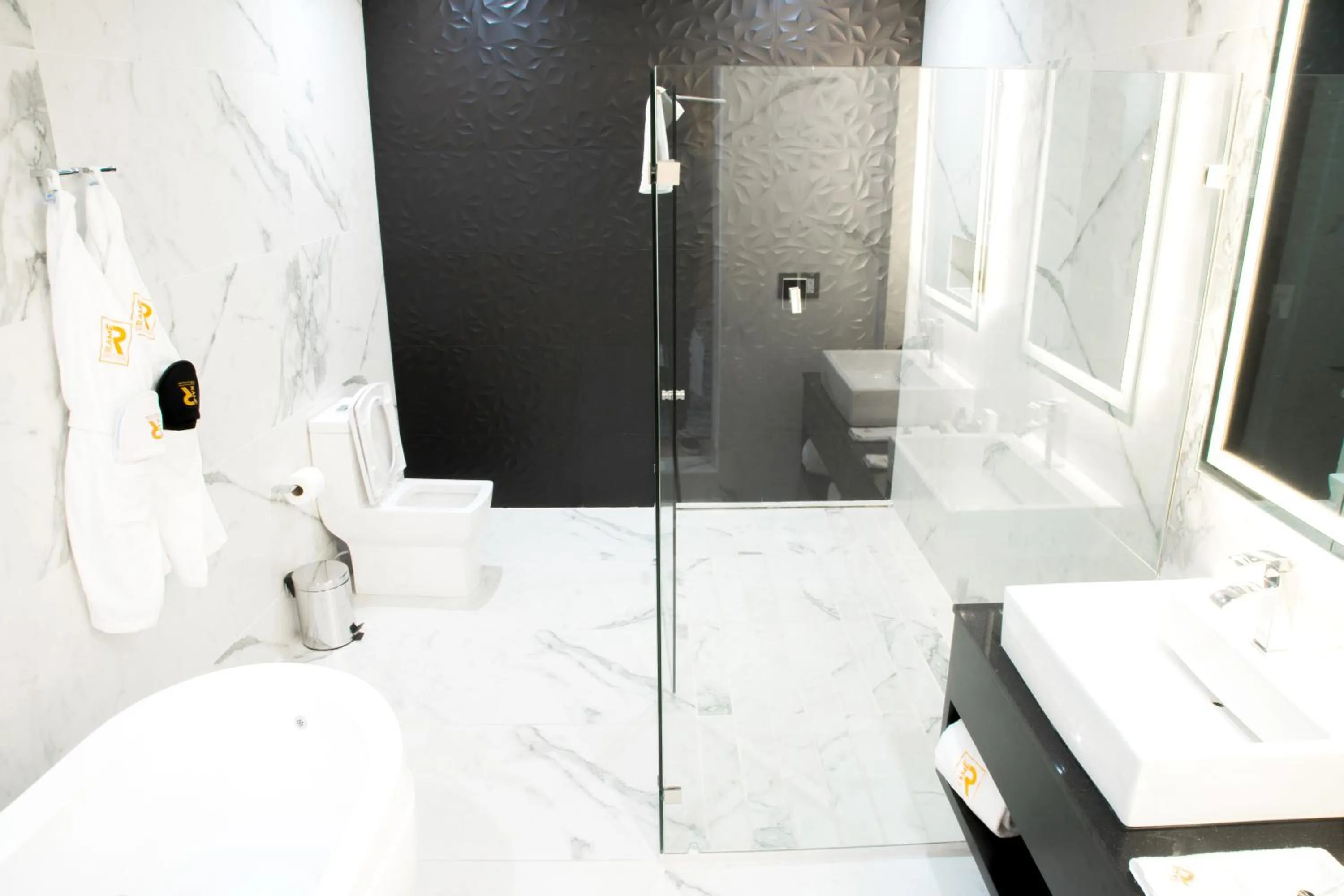 Bathroom in Ramë Hotel Boutique