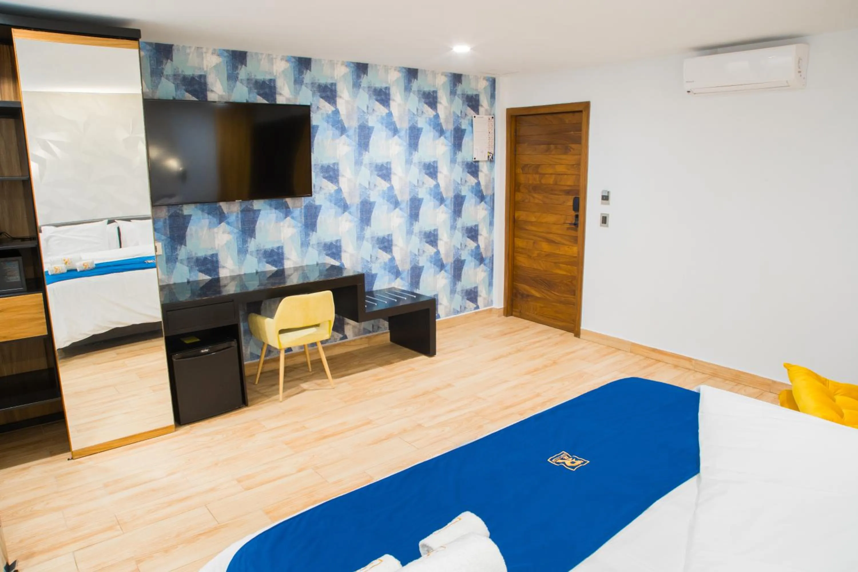 TV and multimedia, Bed in Ramë Hotel Boutique