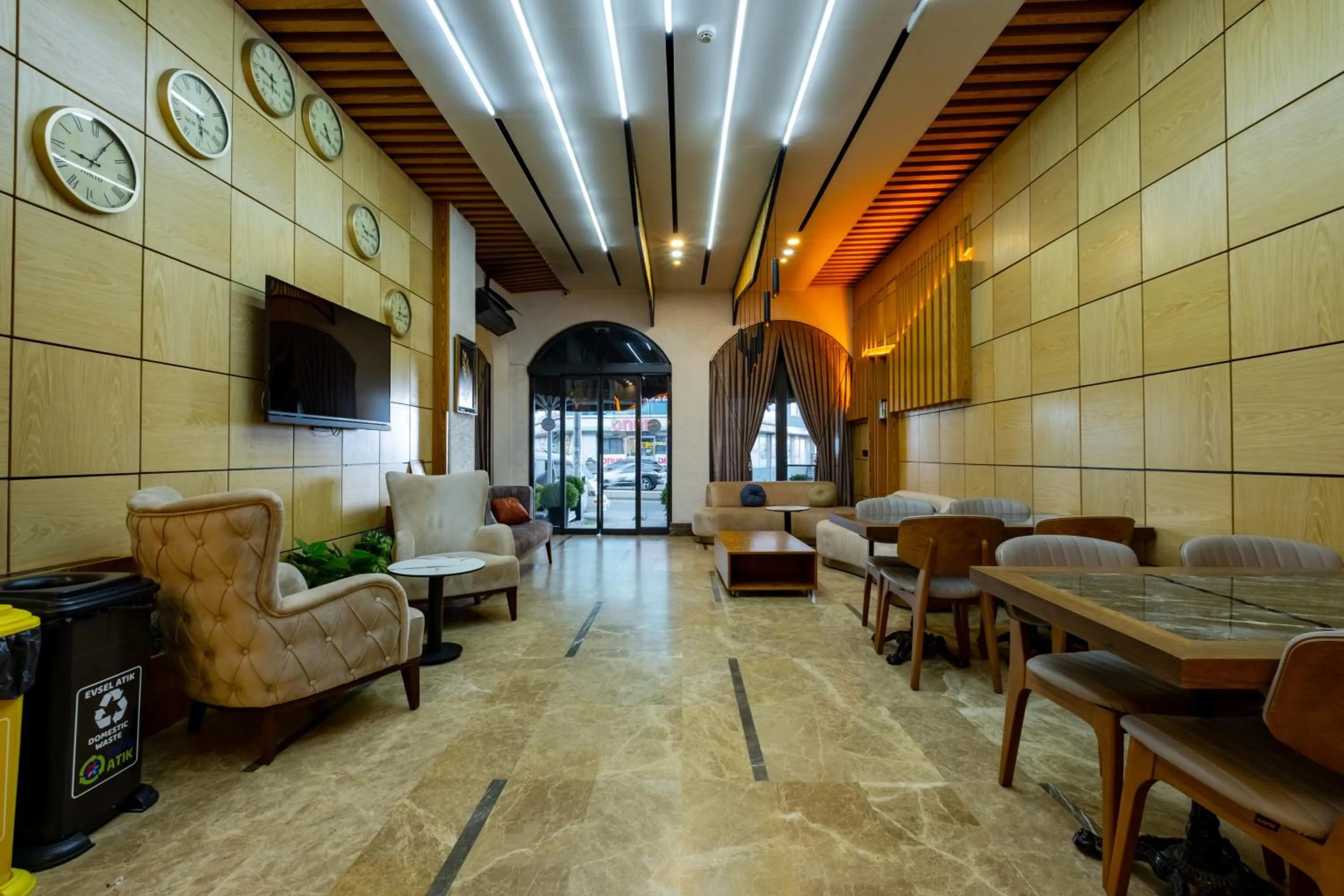 Lobby or reception in FRT AİRPORT OTEL