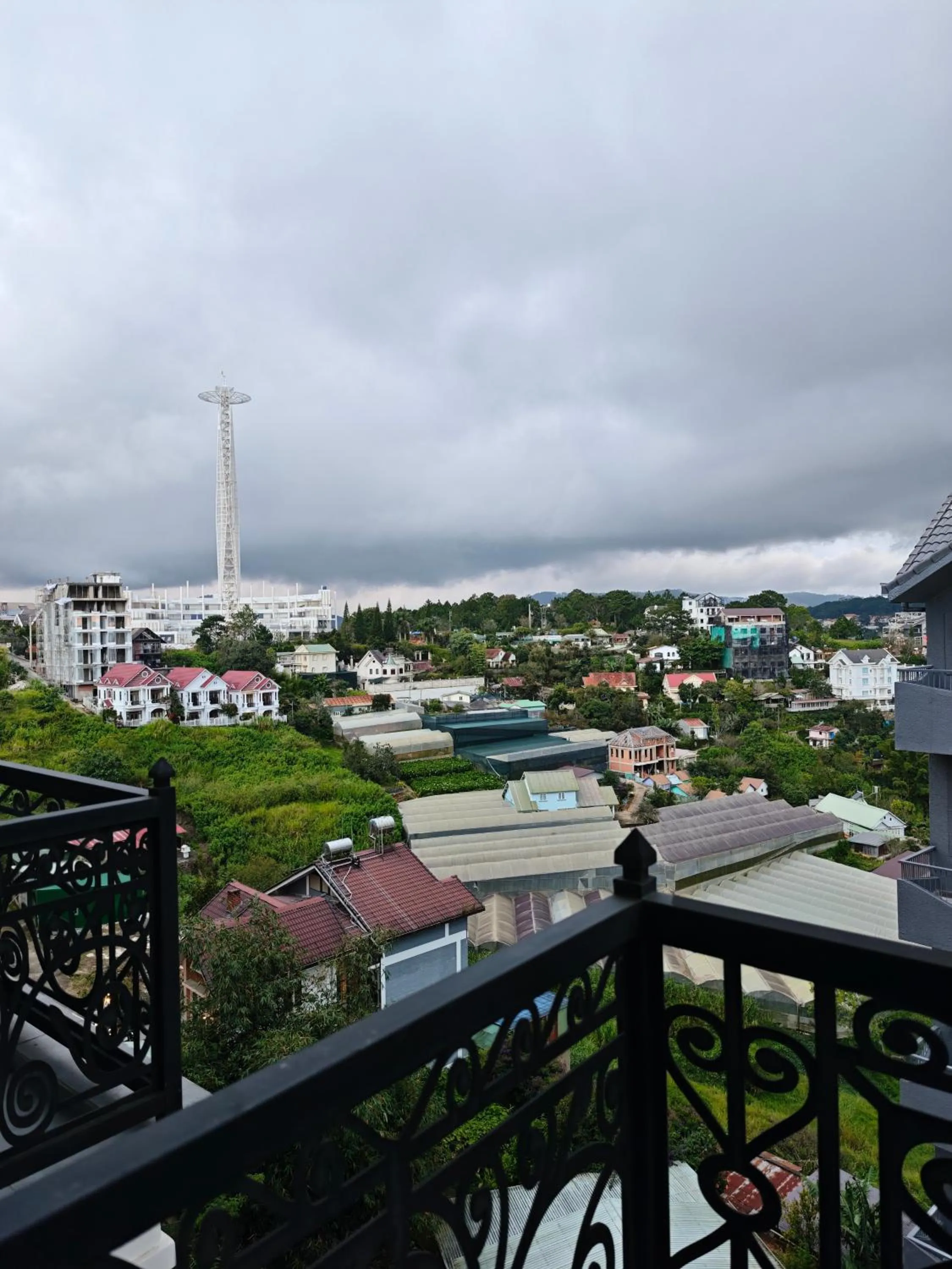 La Pense'e Hotel - Dalat