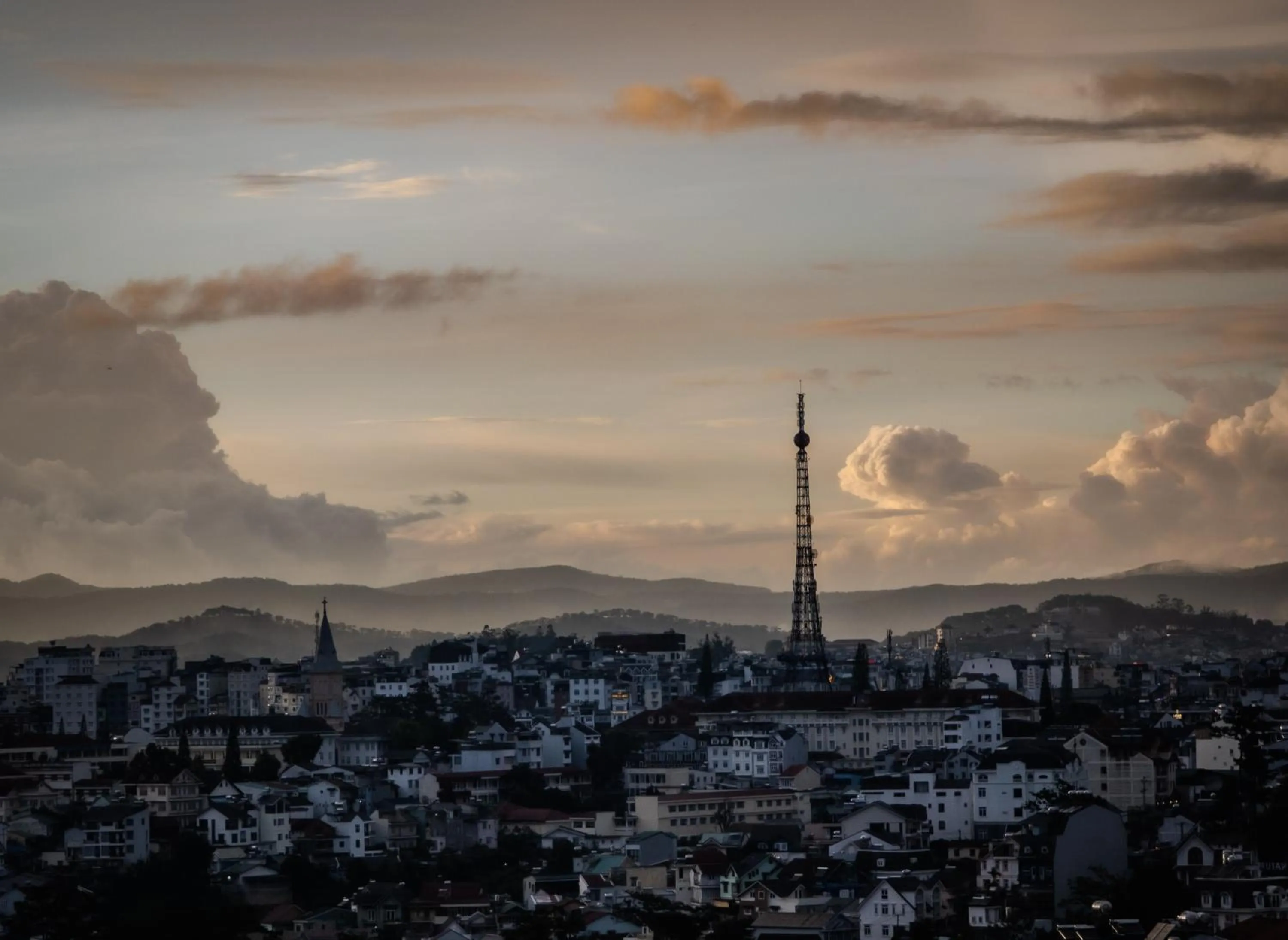 La Pense'e Hotel - Dalat