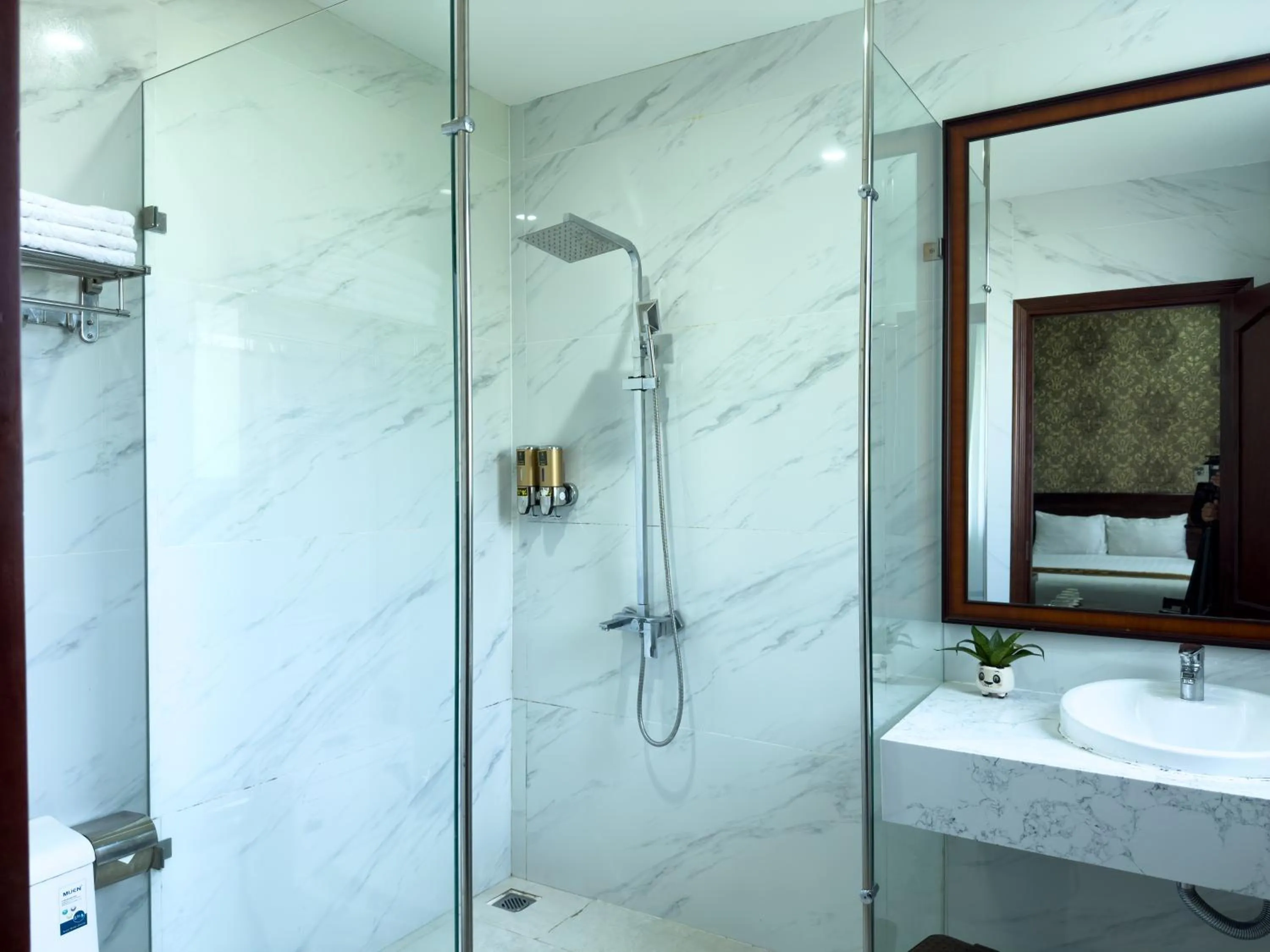 La Pense'e Hotel - Dalat