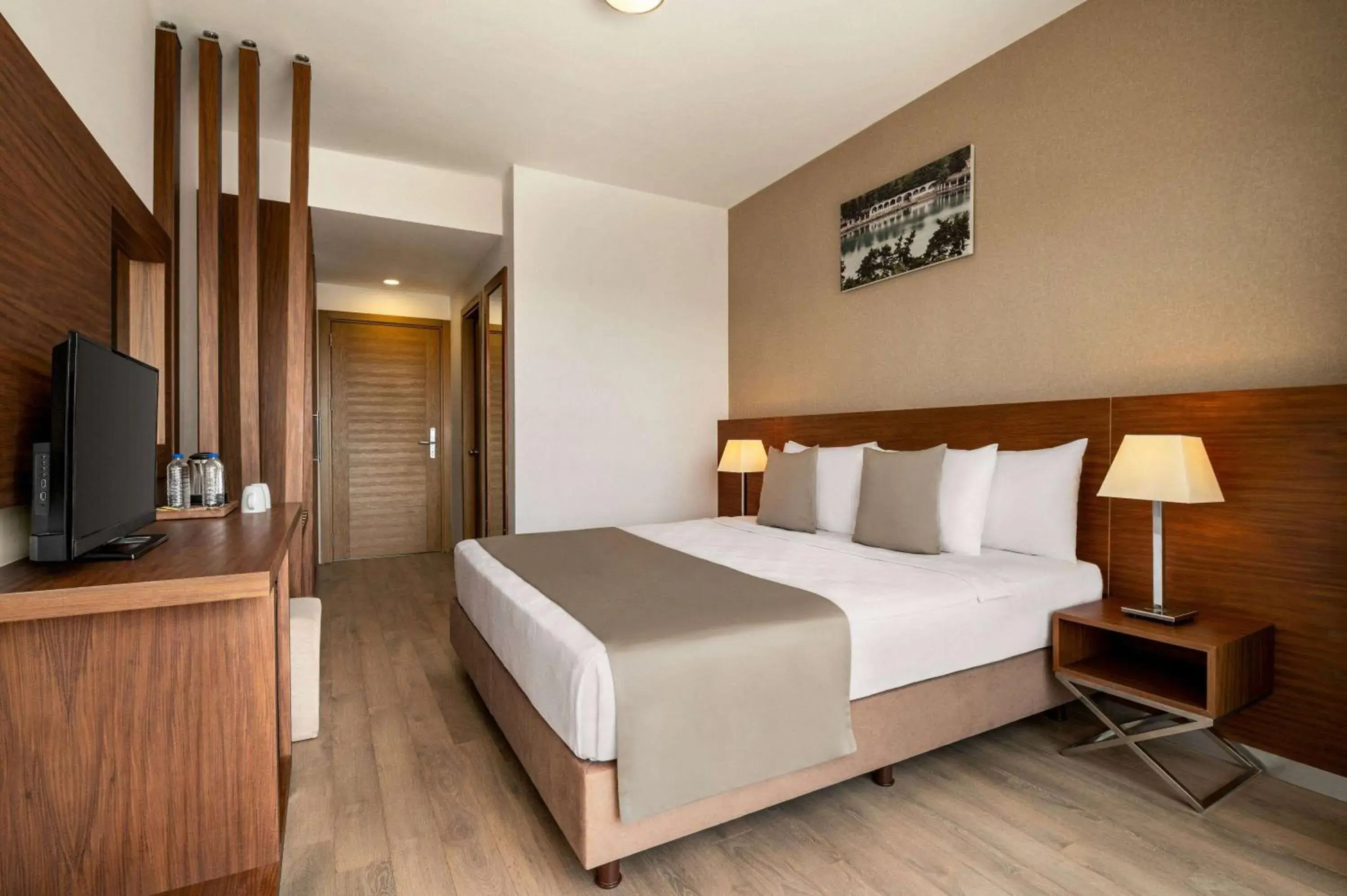 Queen Room with Land View - Accessible in La Quinta by Wyndham Cesme Queen Room with Land View - Accessible in La Quinta by Wyndham Cesme