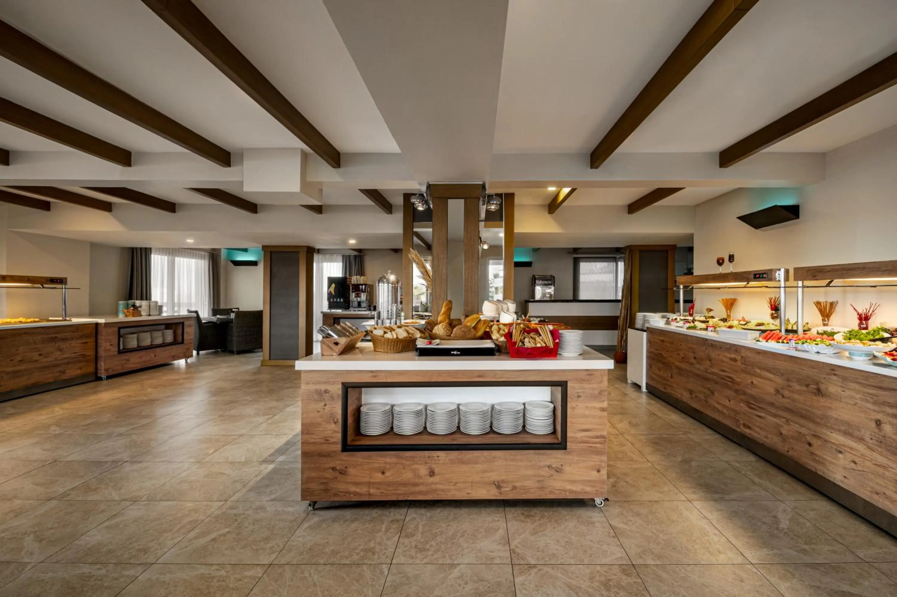 Food and drinks in La Quinta by Wyndham Cesme