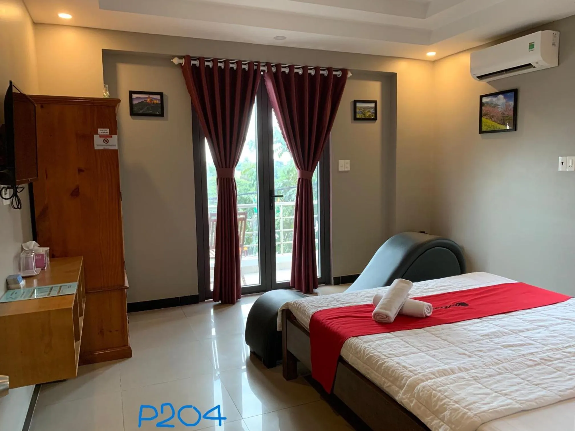 Bed in Bờ Sông Hotel