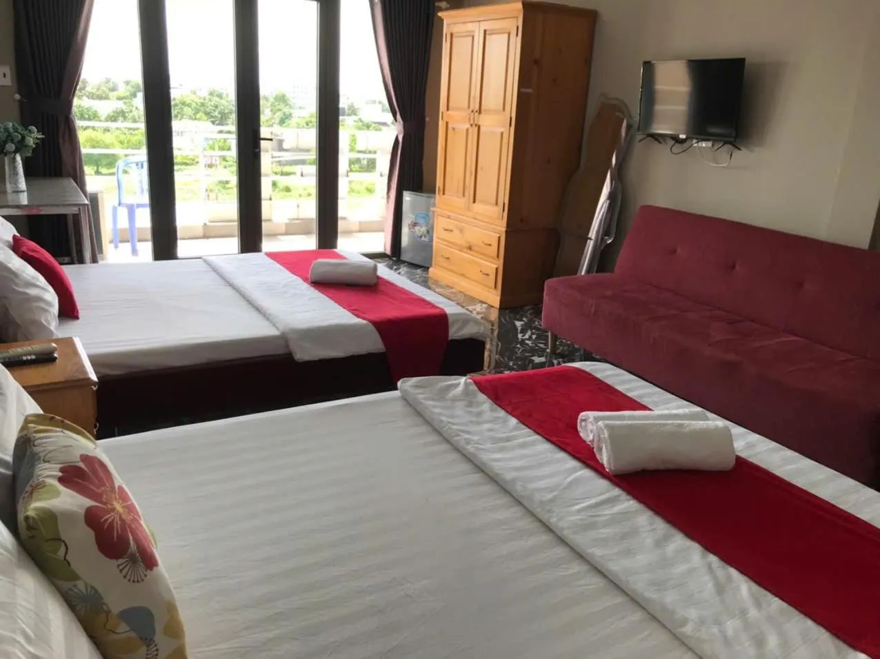 Bedroom, Bed in Bờ Sông Hotel
