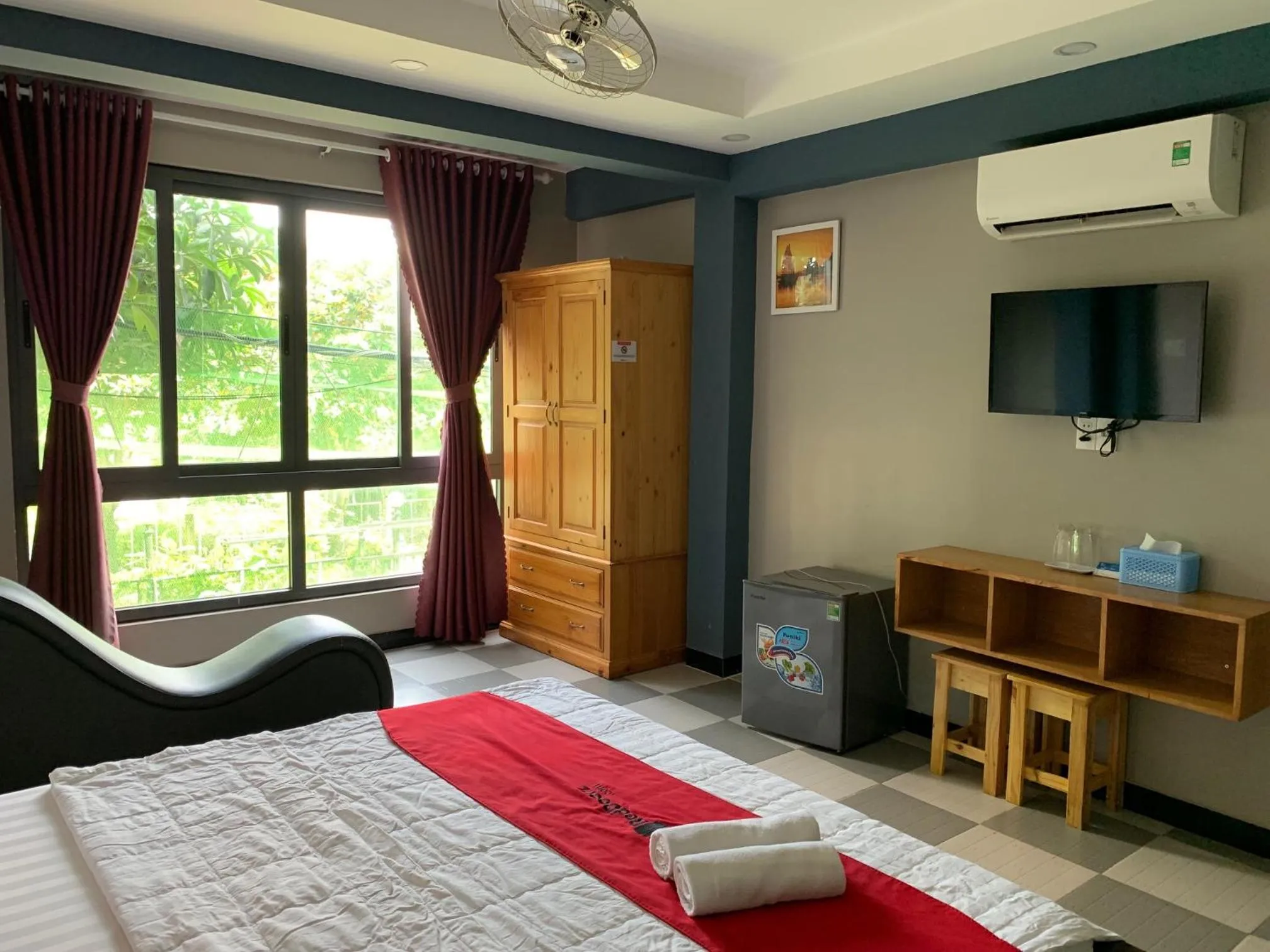 Bedroom, Bed in Bờ Sông Hotel