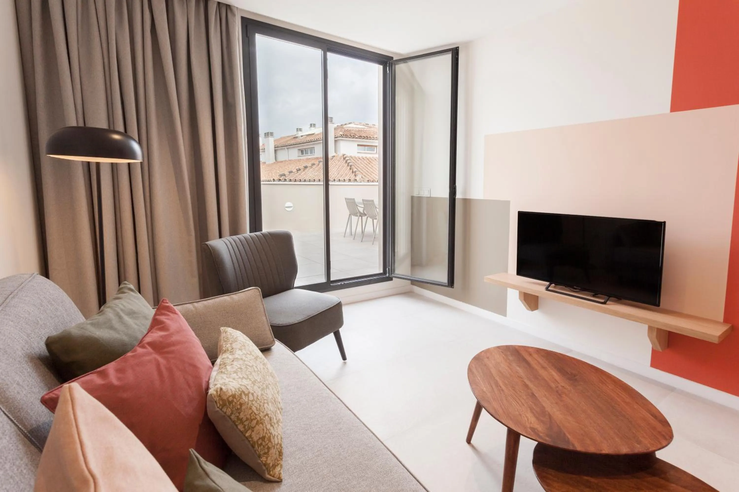 TV and multimedia in Apartamentos Málaga Premium - Calle Granada
