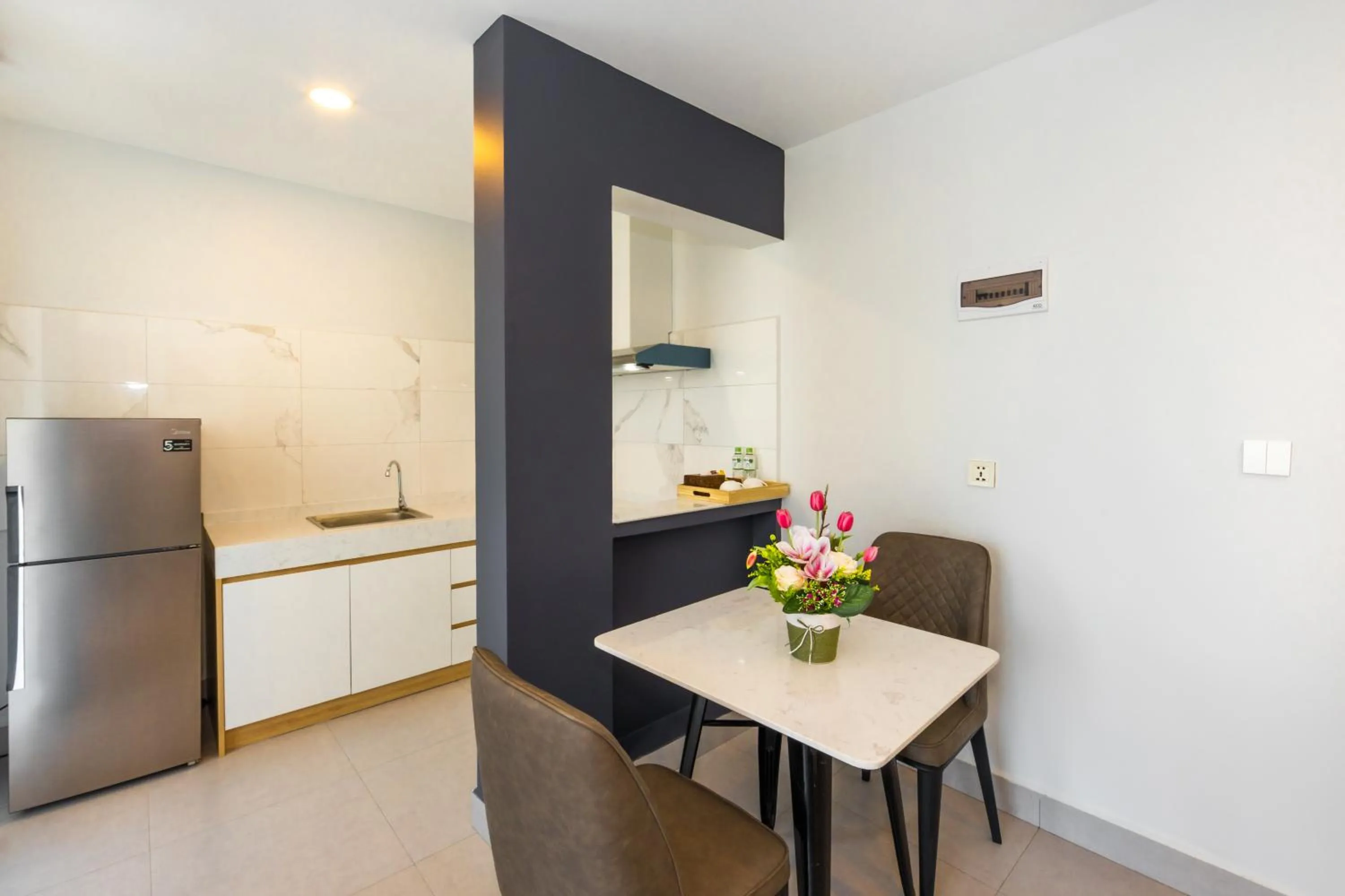 Kitchen or kitchenette in SS Hotel & Residence