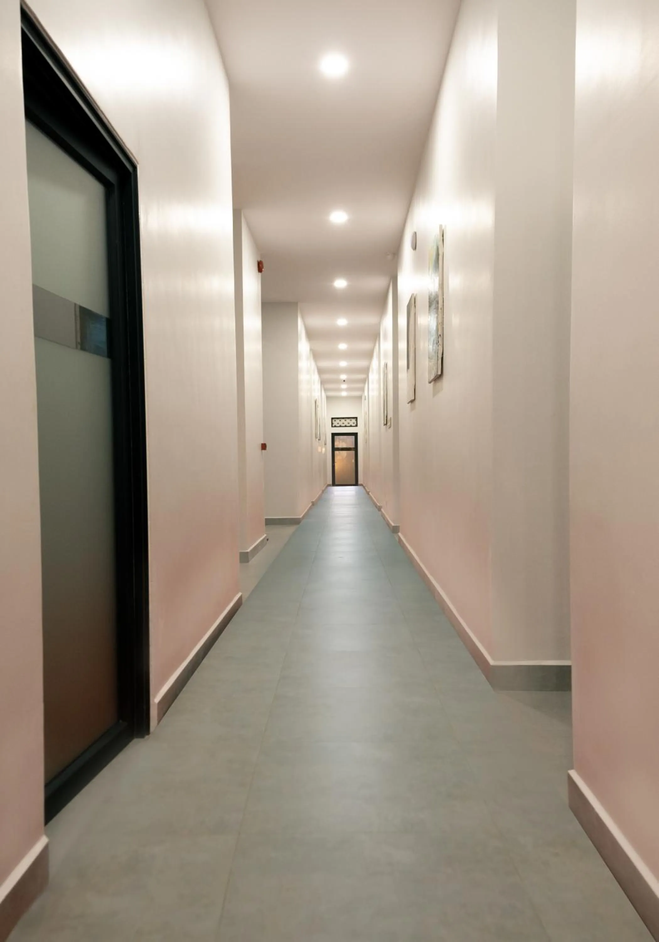 Floor plan in SS Hotel & Residence