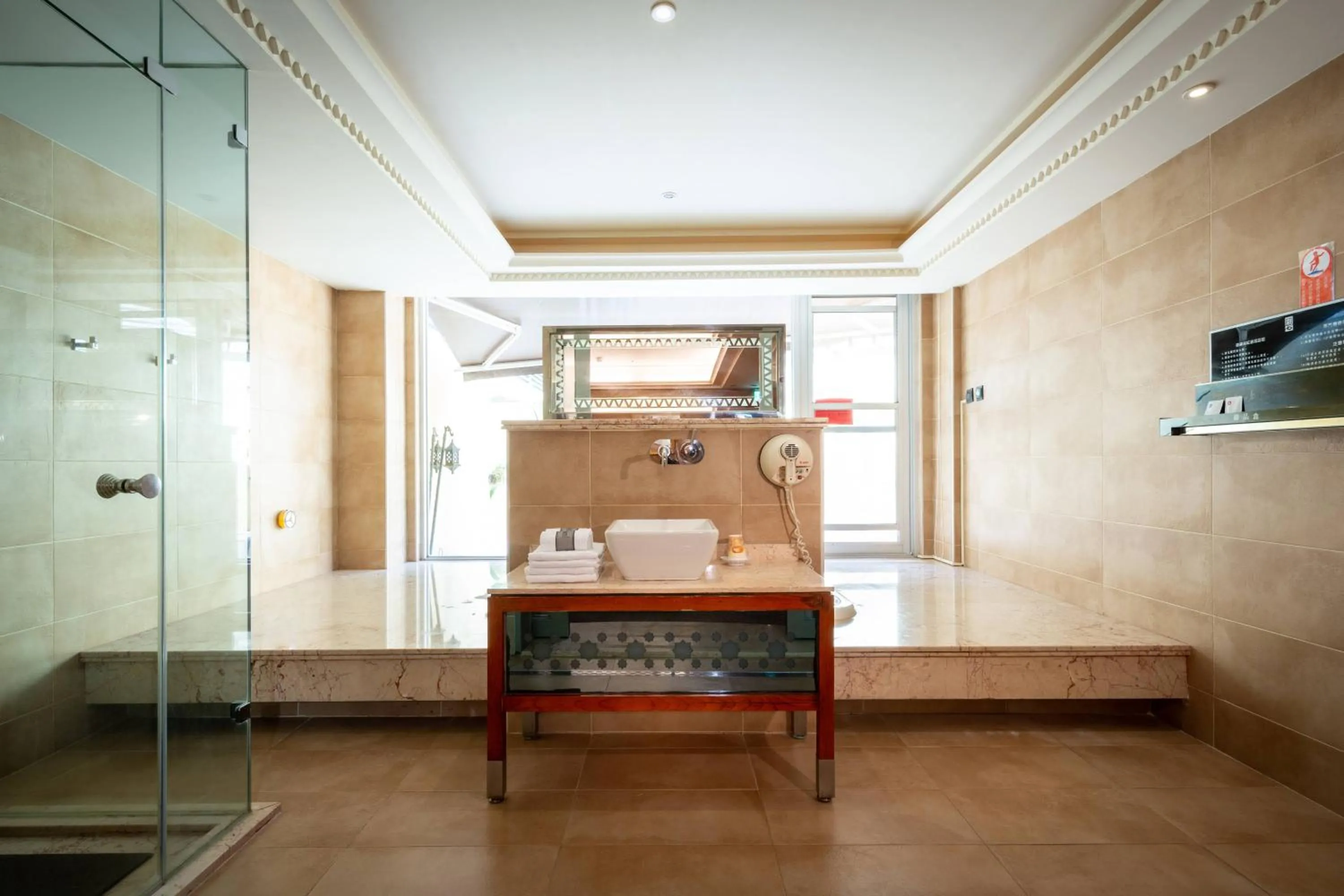 Bathroom in In-stone Motel