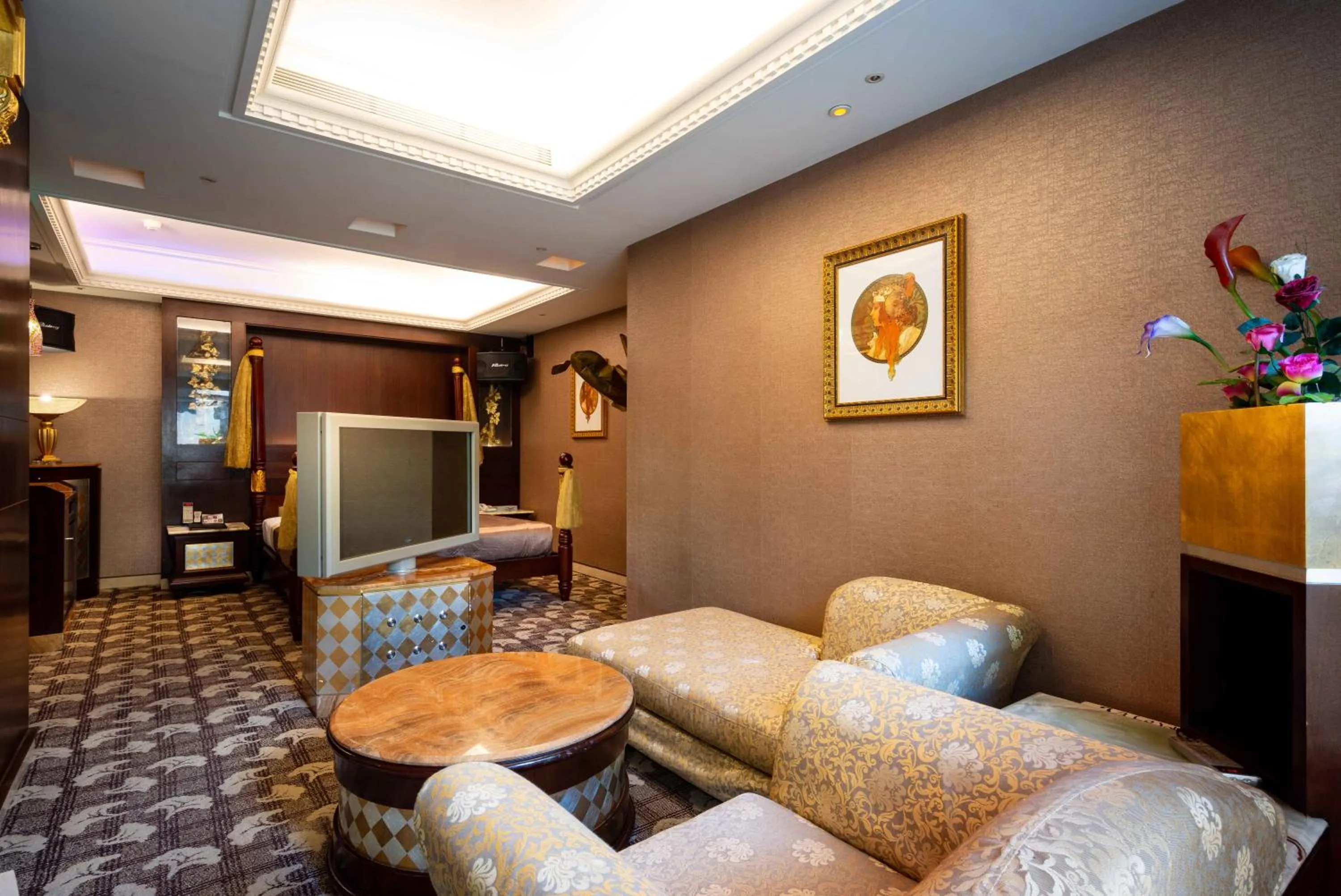 Photo of the whole room in In-stone Motel