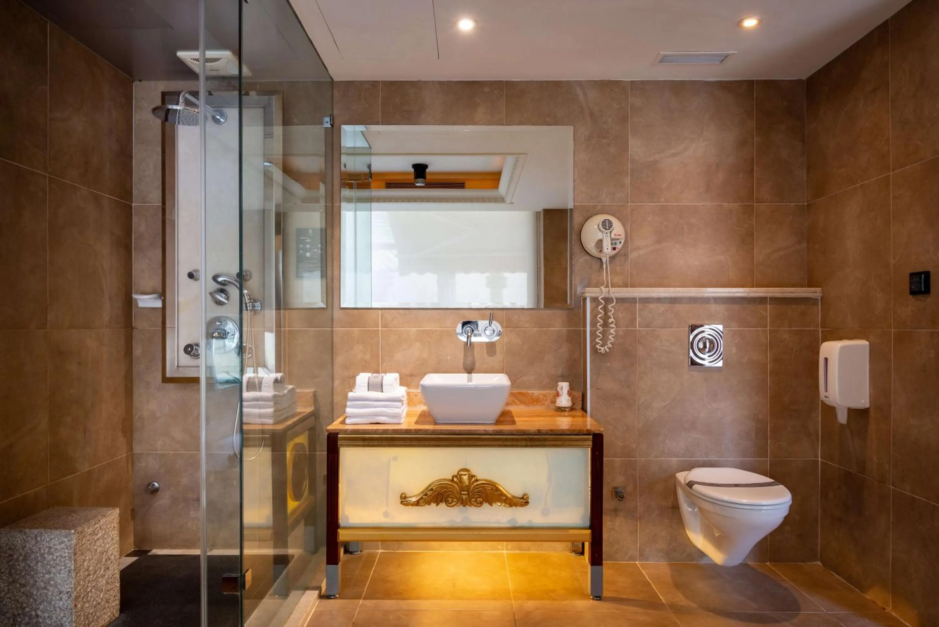 Bathroom in In-stone Motel