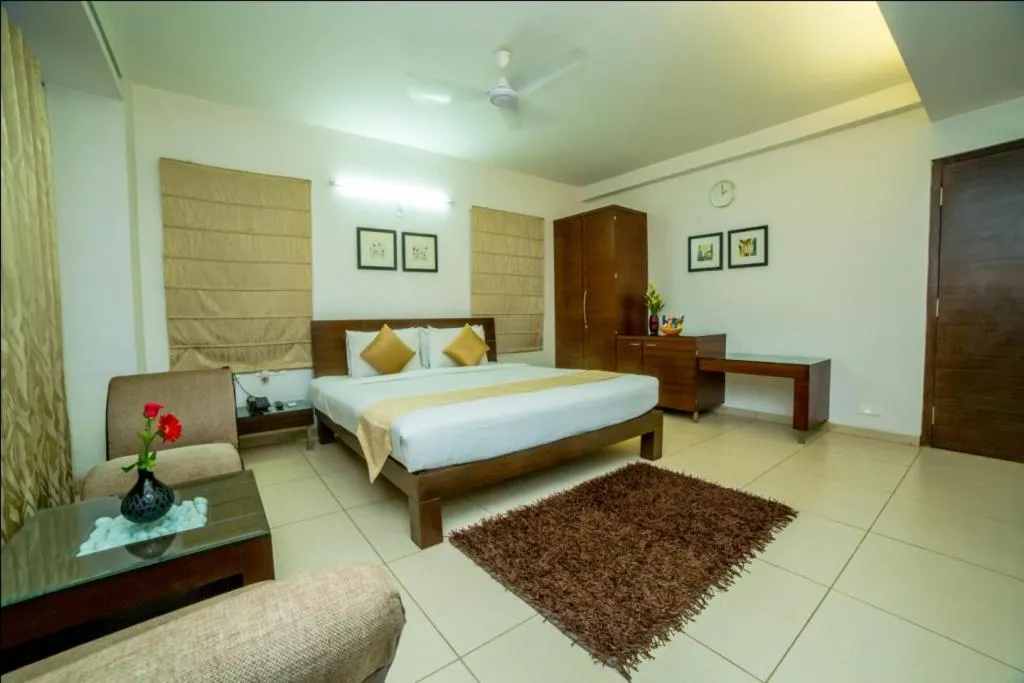 Bed in Hill View Hitech City