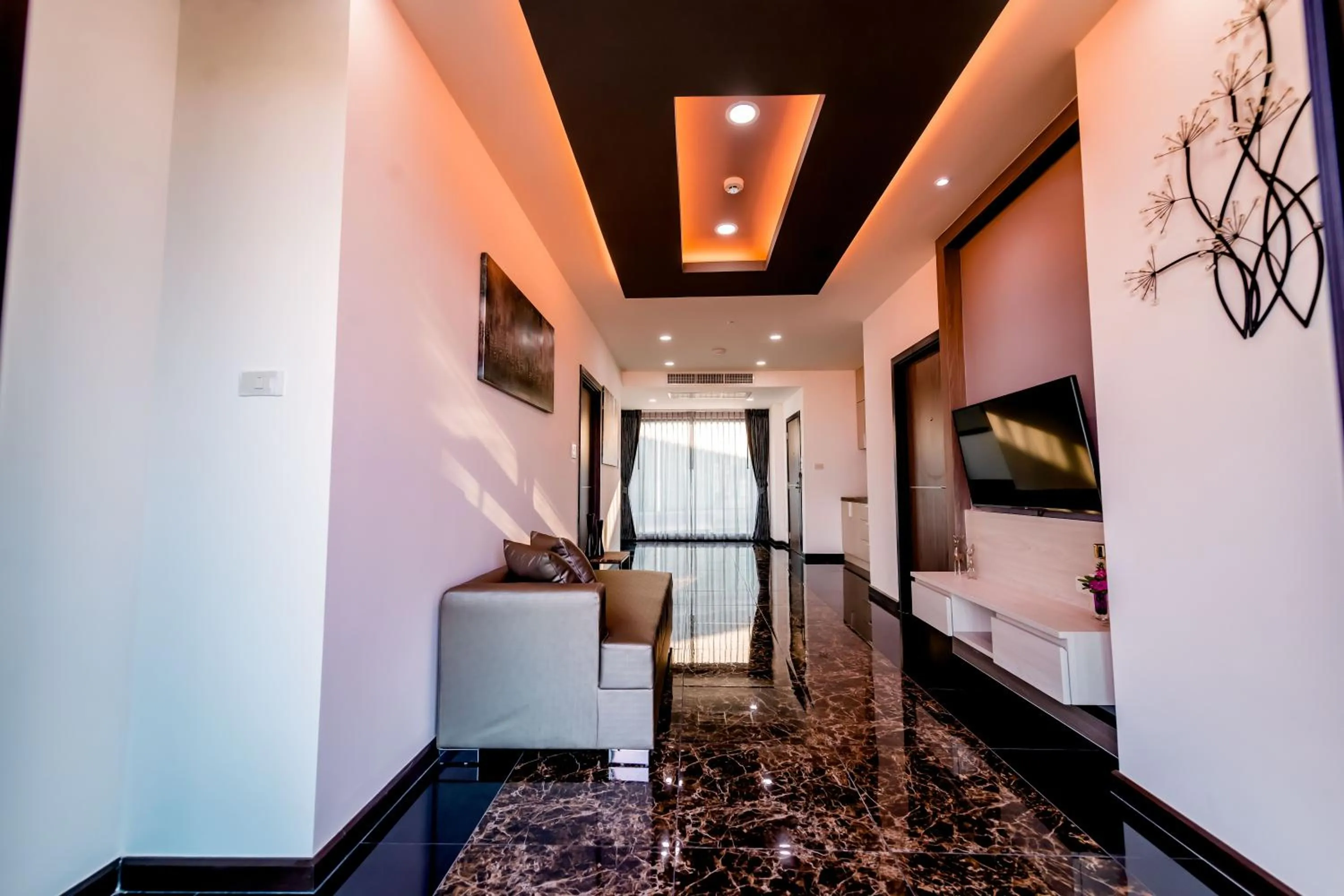 The Proud Hotel Pattaya - SHA Certified