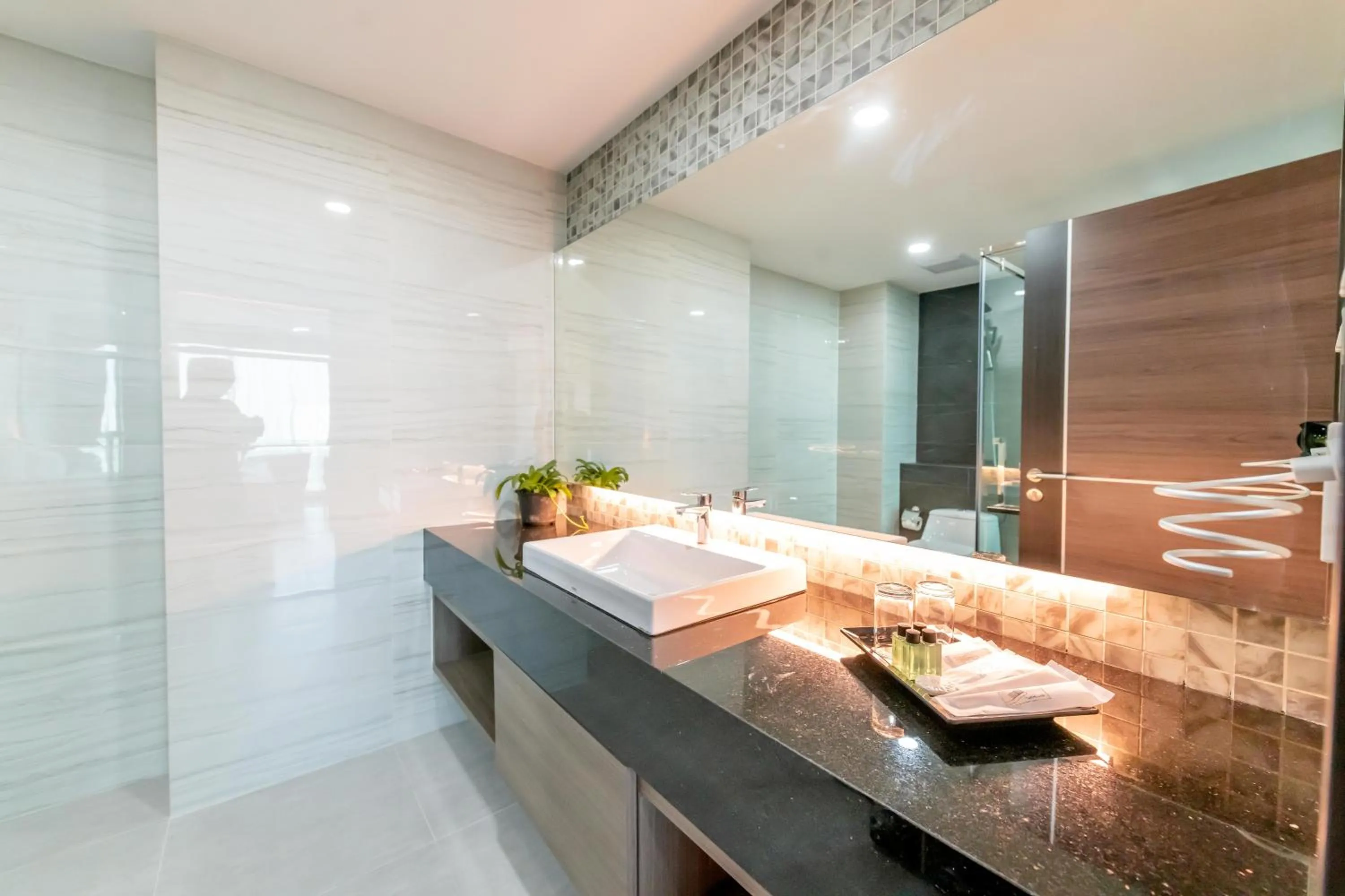 The Proud Hotel Pattaya - SHA Certified