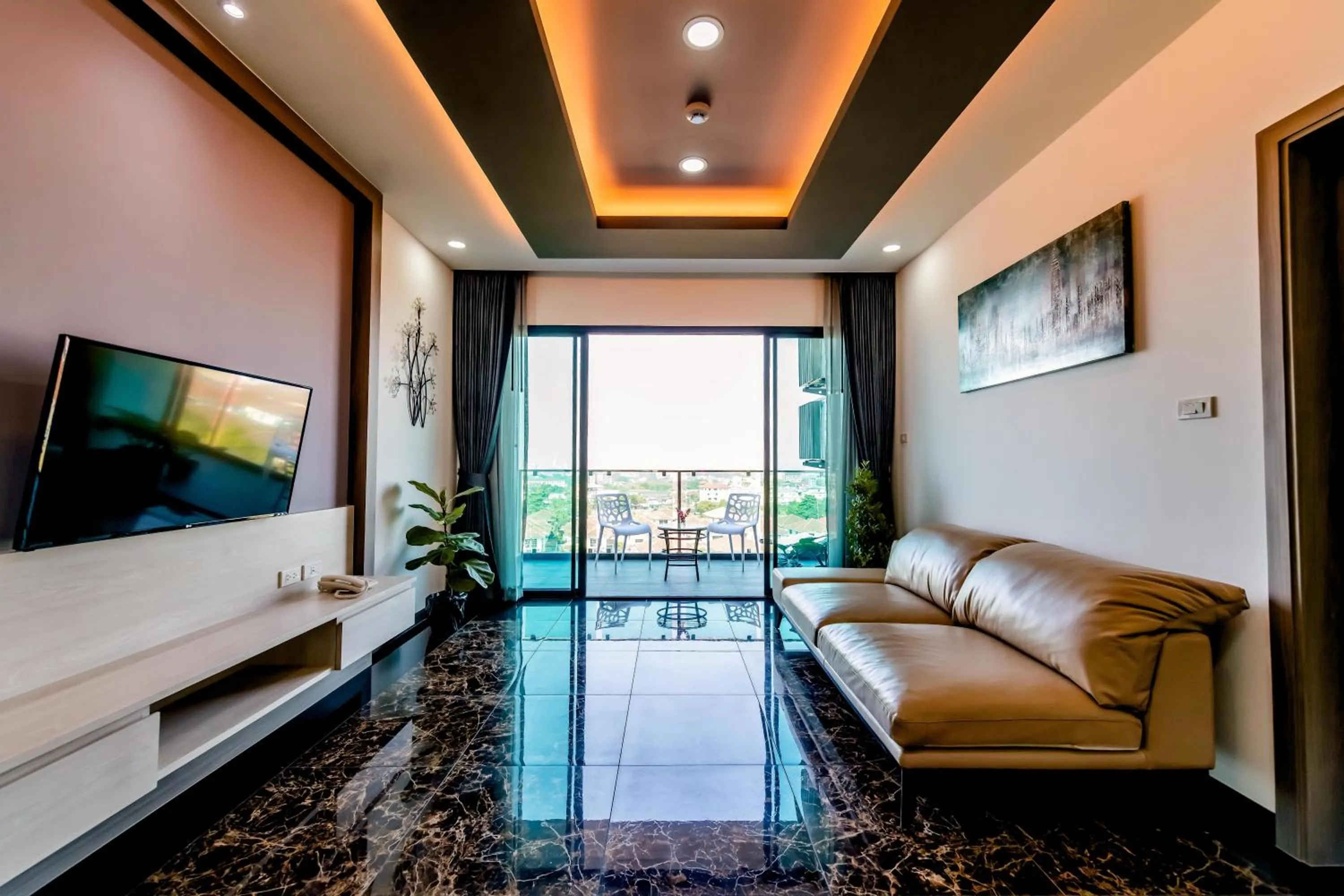 The Proud Hotel Pattaya - SHA Certified