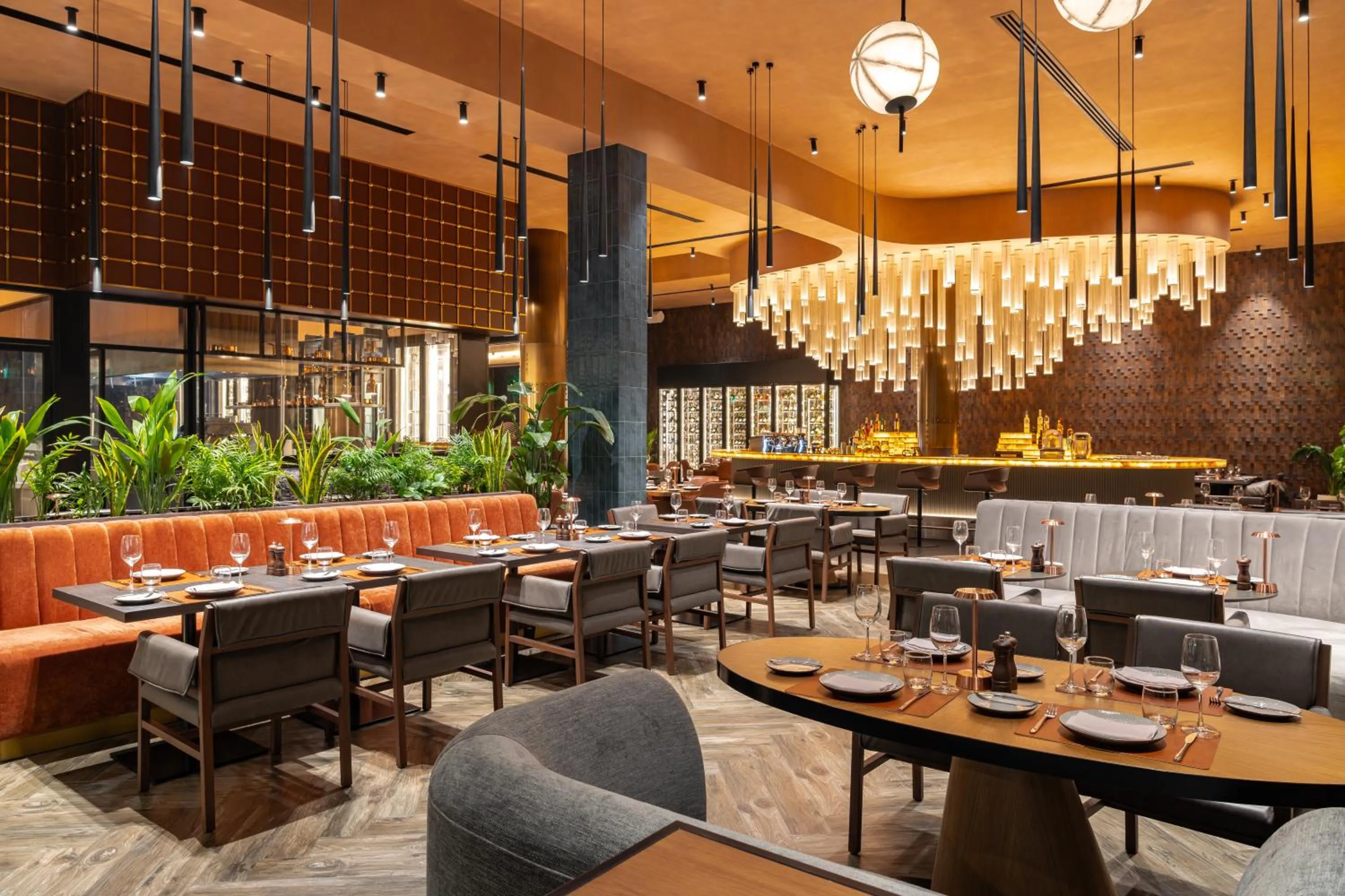 Restaurant/places to eat in Novotel Dubai World Trade Centre