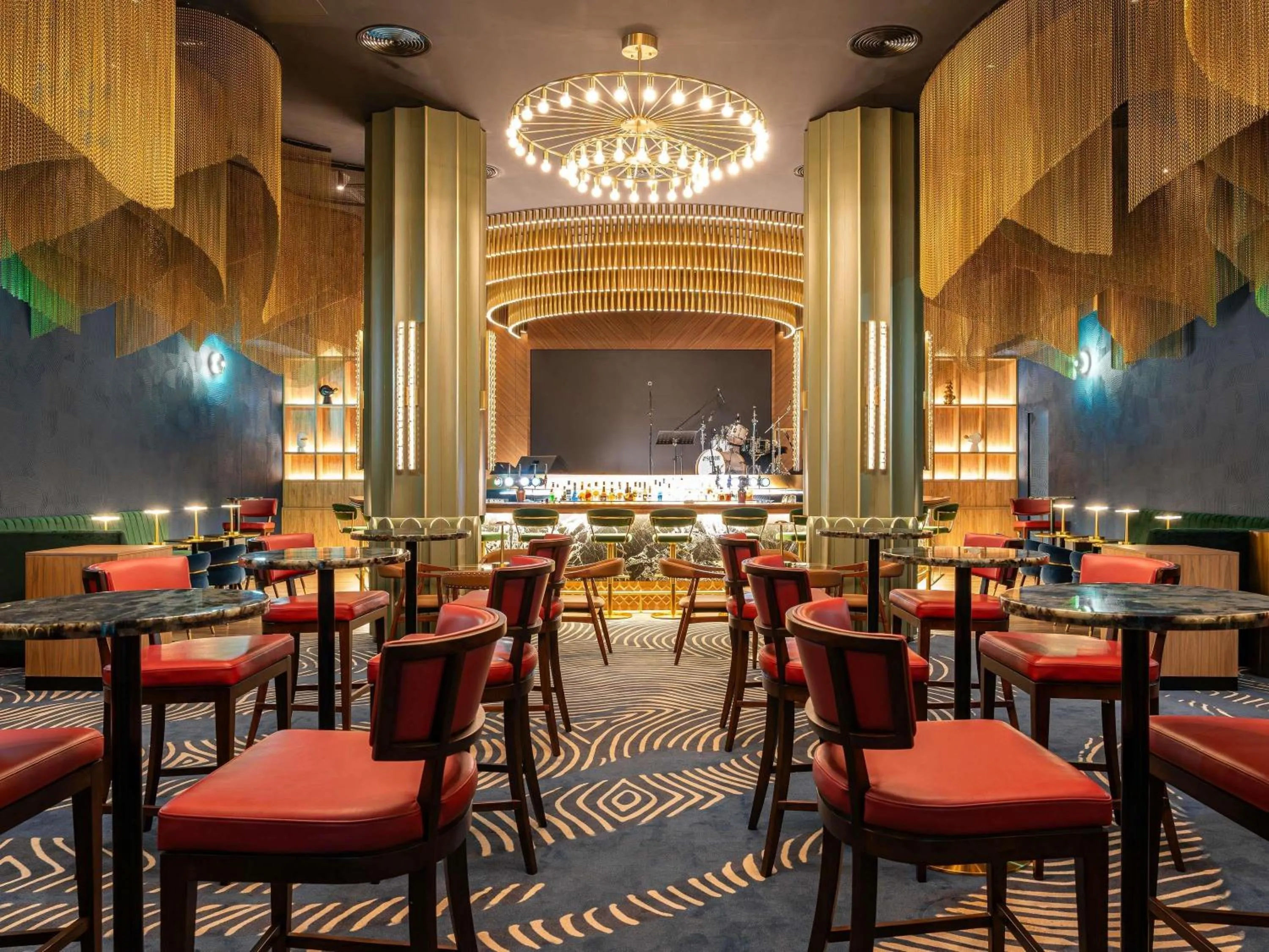 Lounge or bar in Novotel Dubai World Trade Centre